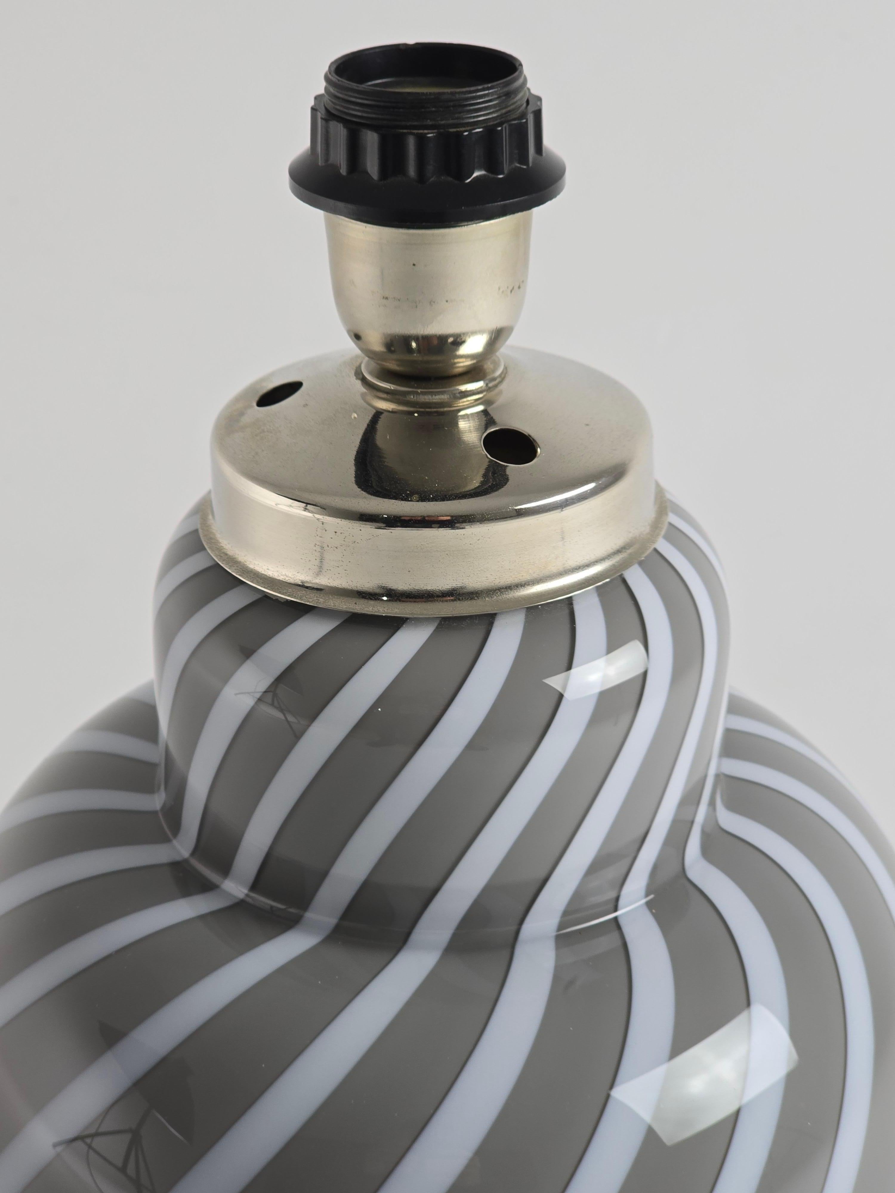 Mid-Century Modern 1970s Tomasso Barbi Swirl Pattern Glass Table Lamp , Italy For Sale