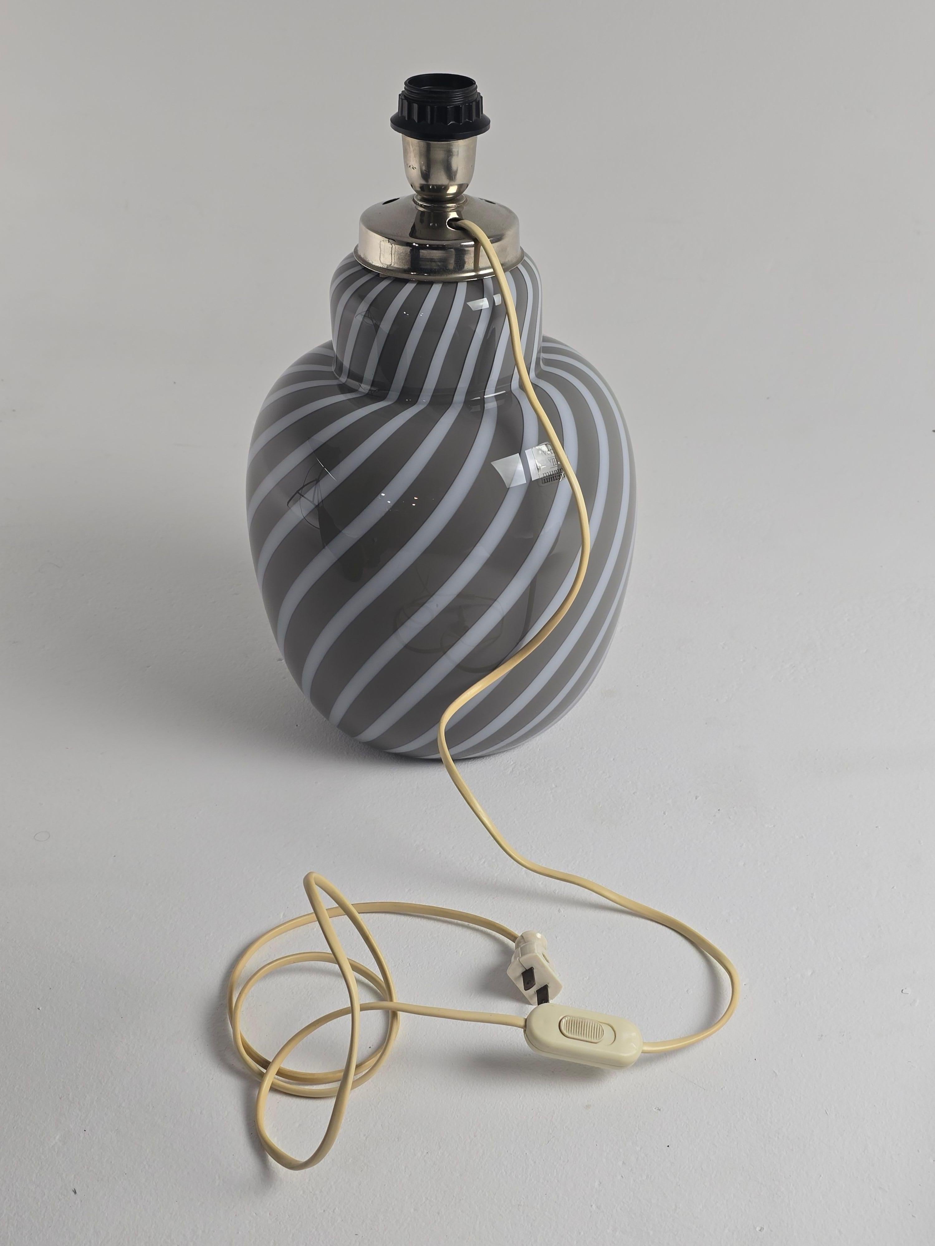 1970s Tomasso Barbi Swirl Pattern Glass Table Lamp , Italy For Sale 2