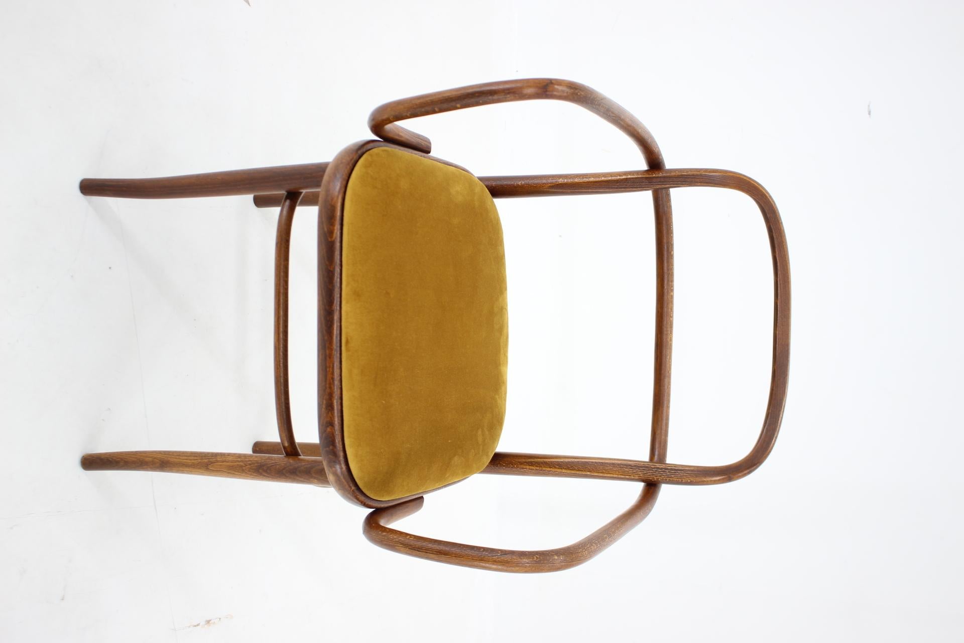 Mid-Century Modern 1970s Ton Bentwood Dining Chairs, Up to 12pieces