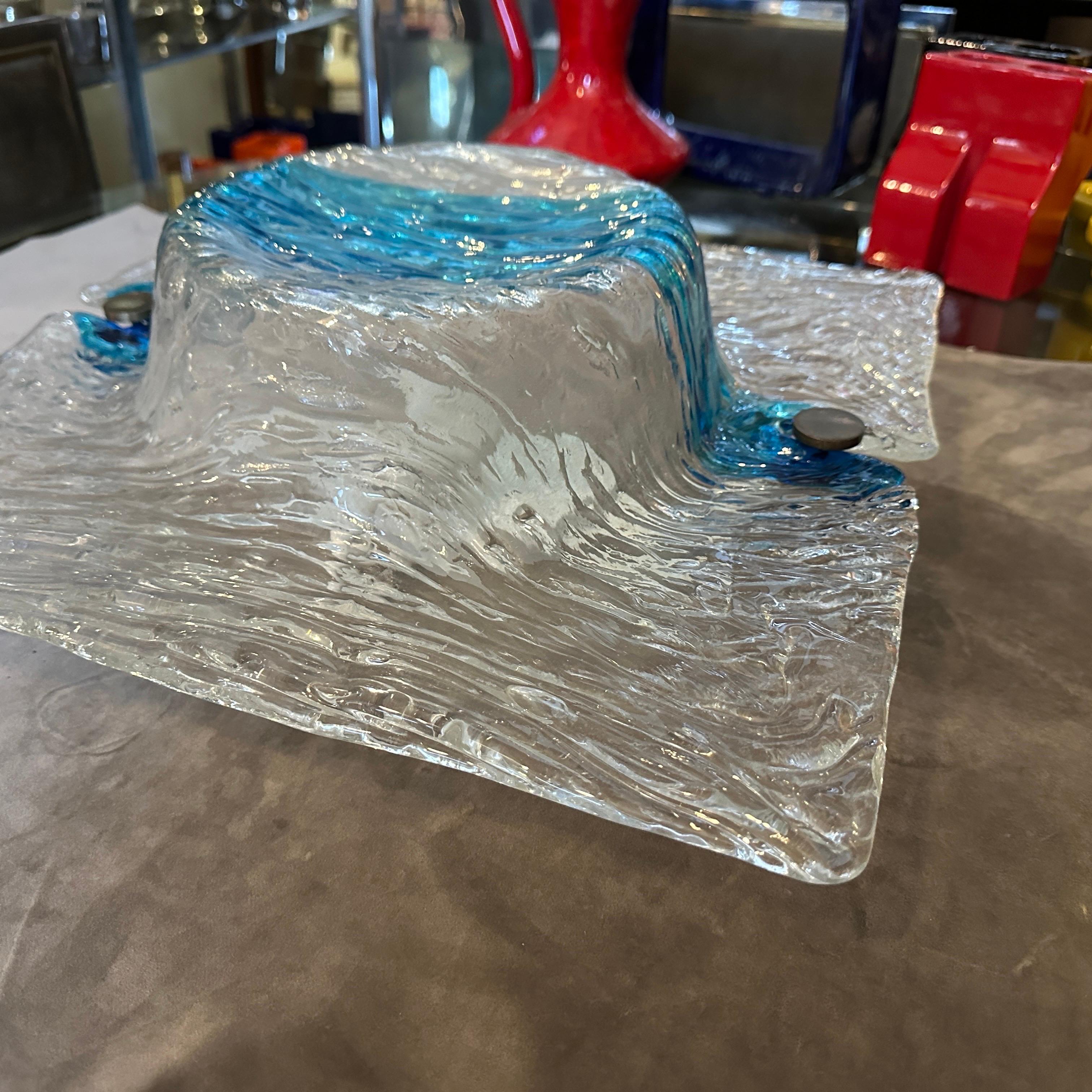 Fatto a mano Toni Zuccheri per Venini Corteccia, anni '70, in vetro di Murano, enorme applique A Space Age in vendita