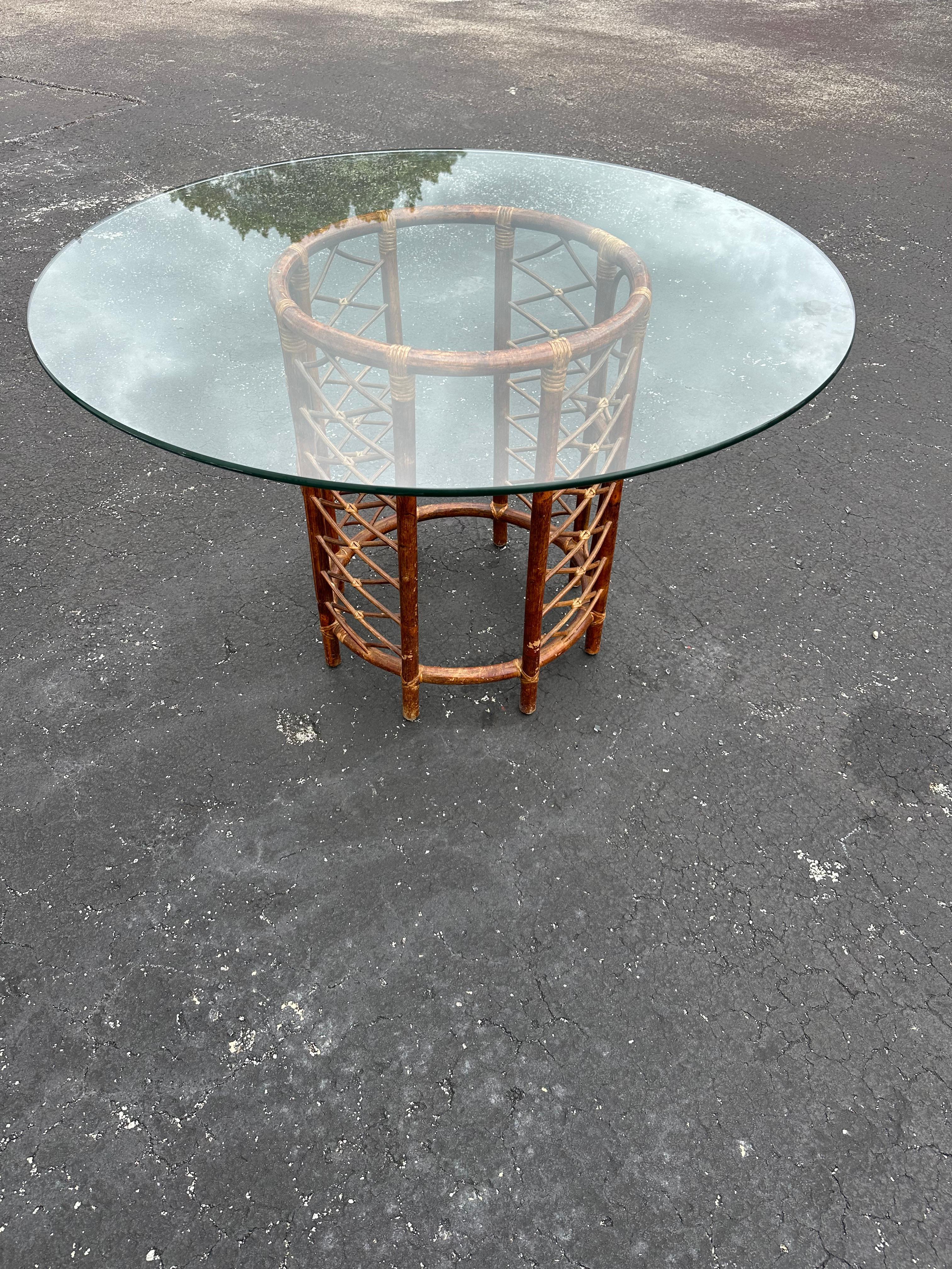 Late 20th Century 1970s Tortoise Circular Round Rattan Glass Dining Pedestal Table For Sale