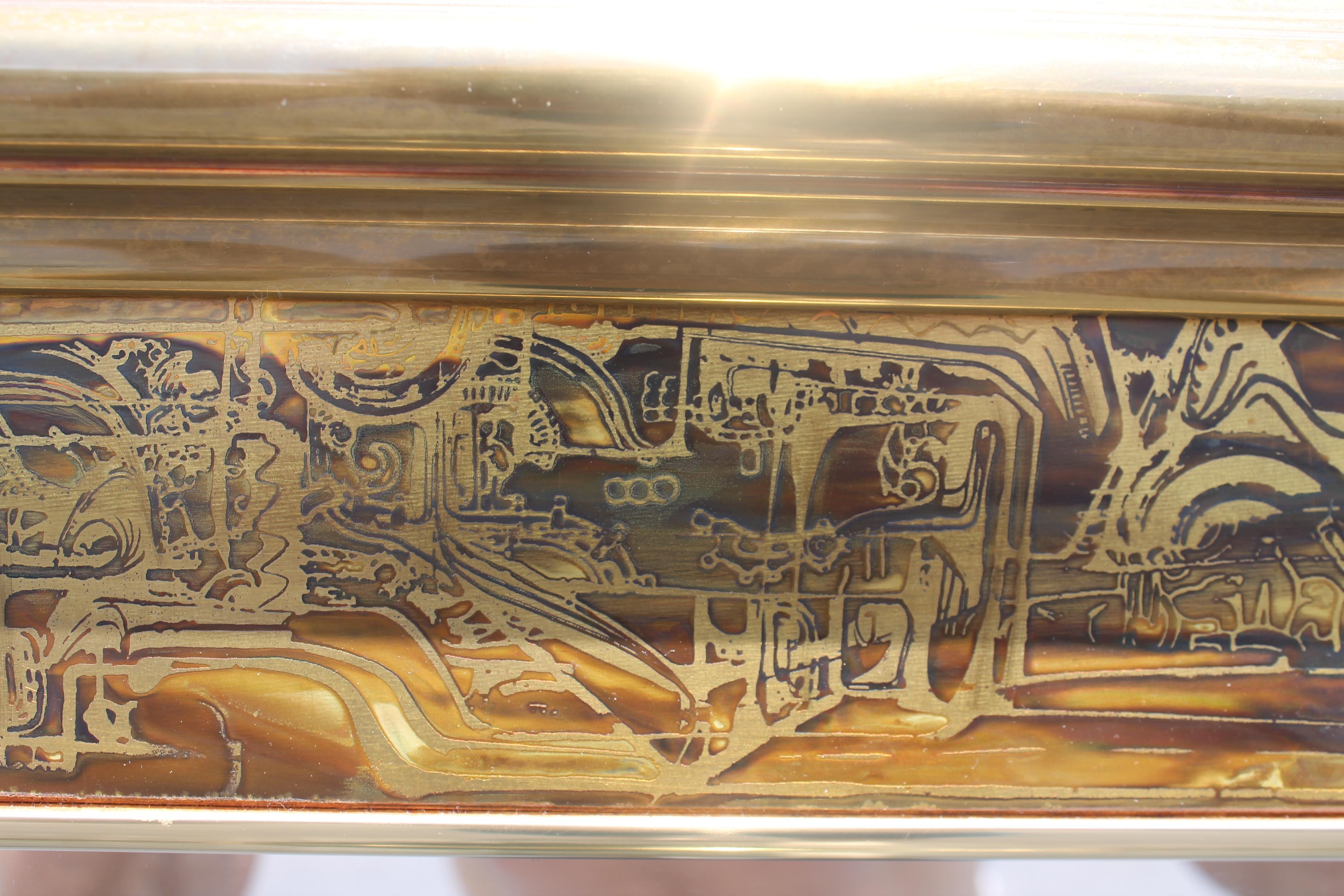 Fin du 20e siècle Miroir mural traditionnel exotique en bois sculpté des années 1970 attribué Mastercraft en vente