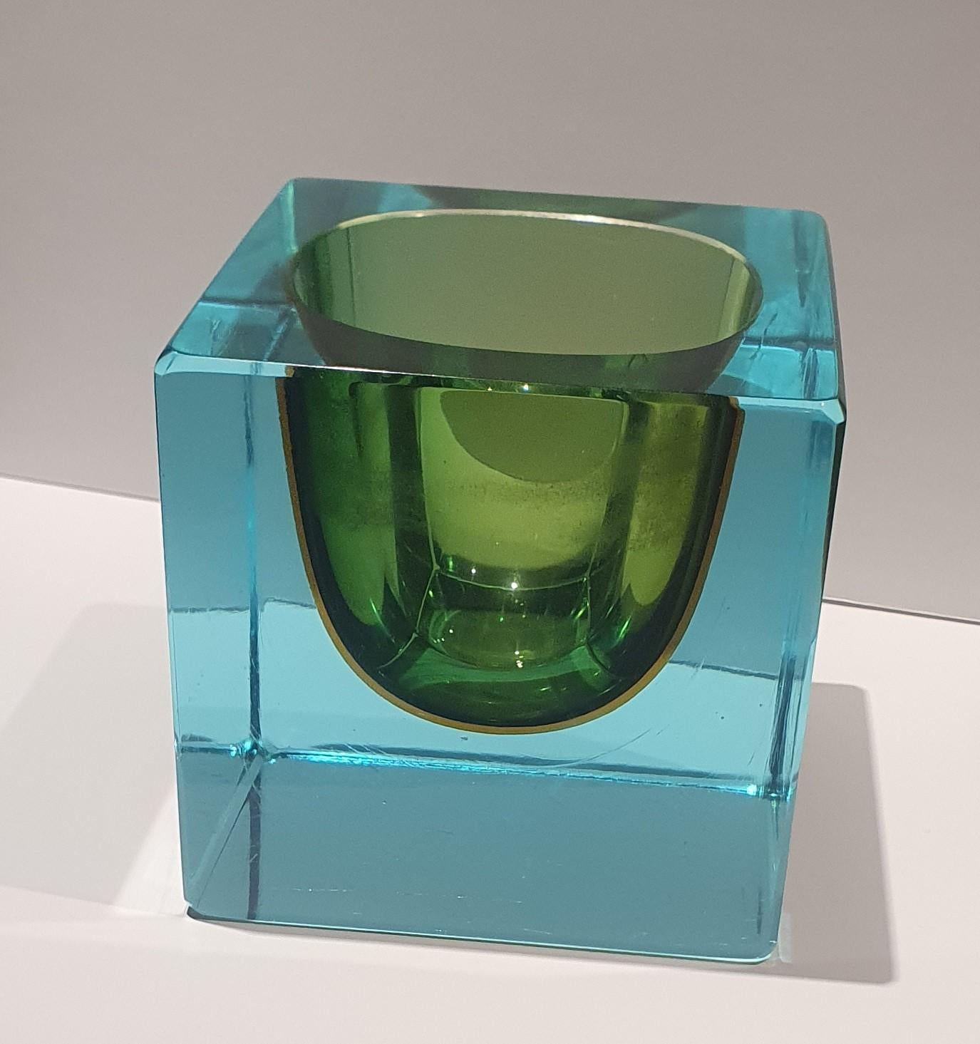 1970s Translucent Turquoise, Green and Amber Sommerso Murano Glass Cube Bowl In Good Condition For Sale In London, GB