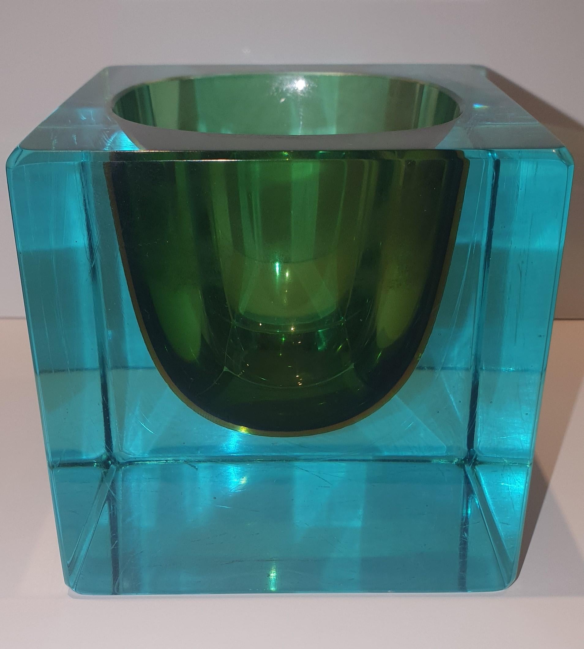 1970s Translucent Turquoise, Green and Amber Sommerso Murano Glass Cube Bowl For Sale 1