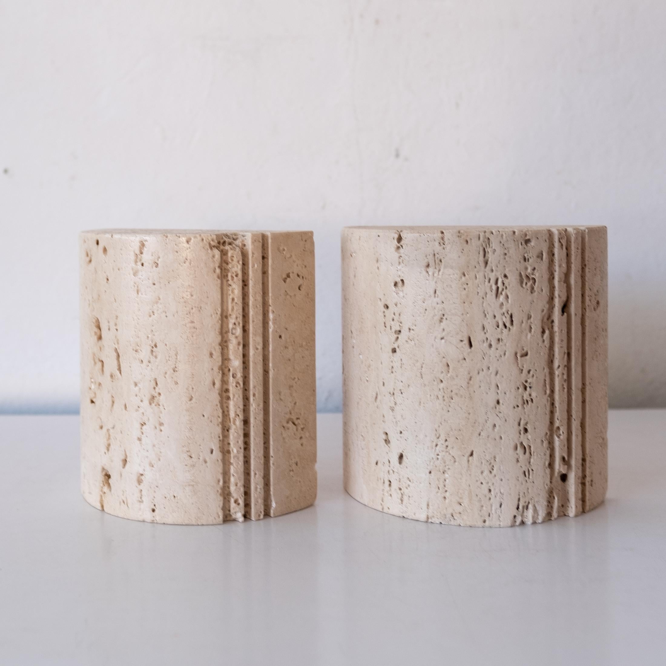 Late 20th Century 1970s Travertine Bookends by Marble Art Italy