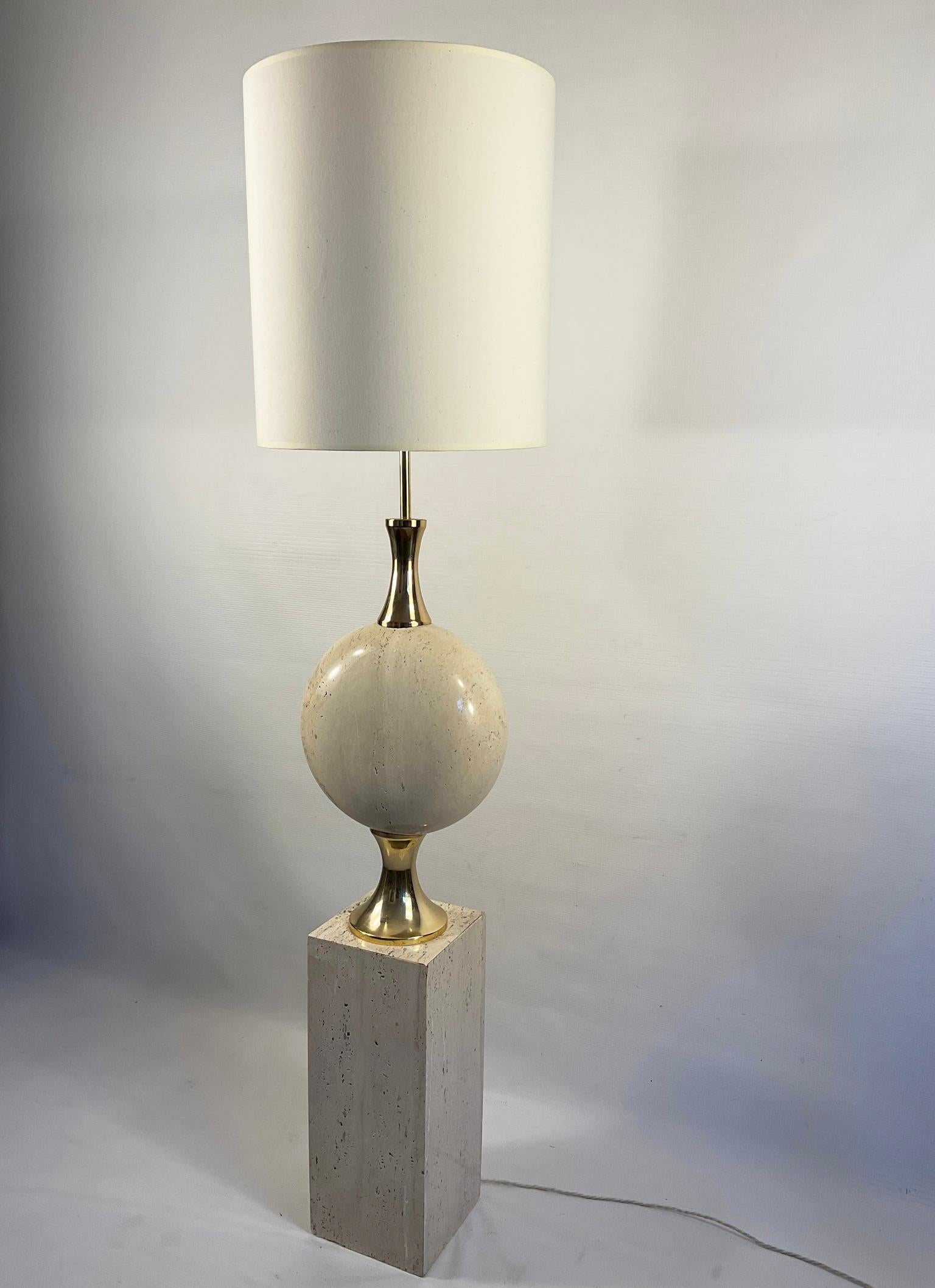 1970s Large Travertine Floor Lamp design by Philippe Barbier for Maison Barbier Paris France.
Includes linen shade with two light bulbs and an in-line foot switch.
