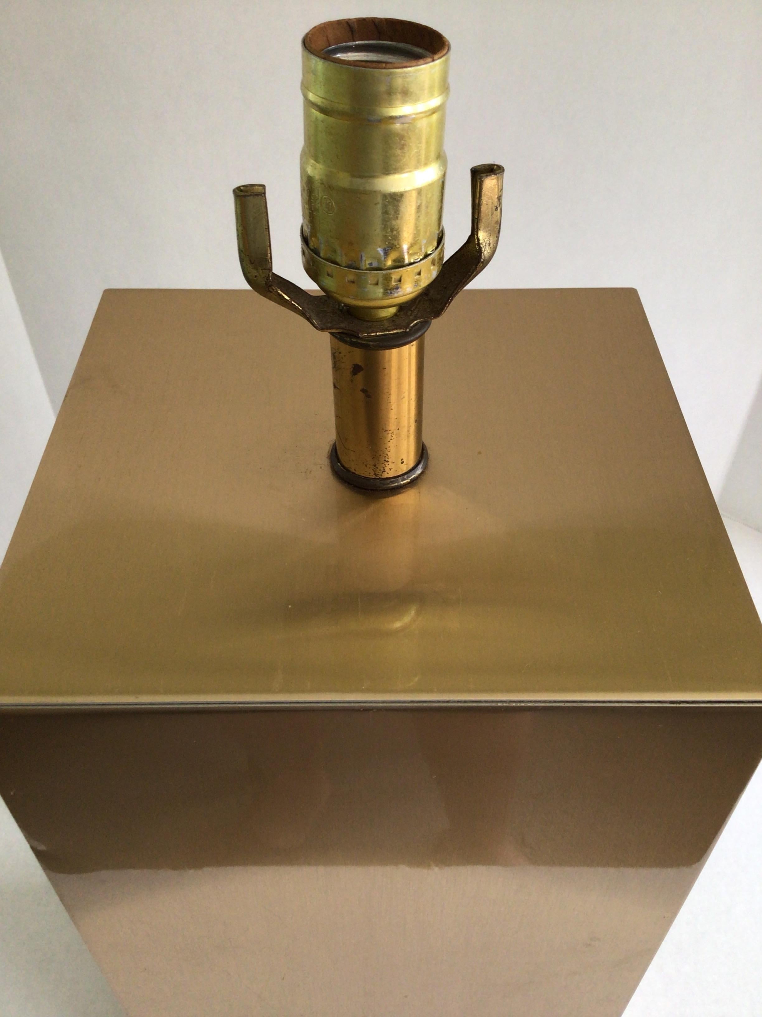 1970s Travertine Marble and Brass Column Table Lamp For Sale 4