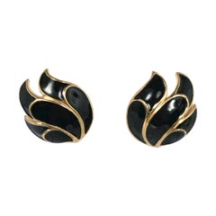 1970s Trifari Enamel Earring
