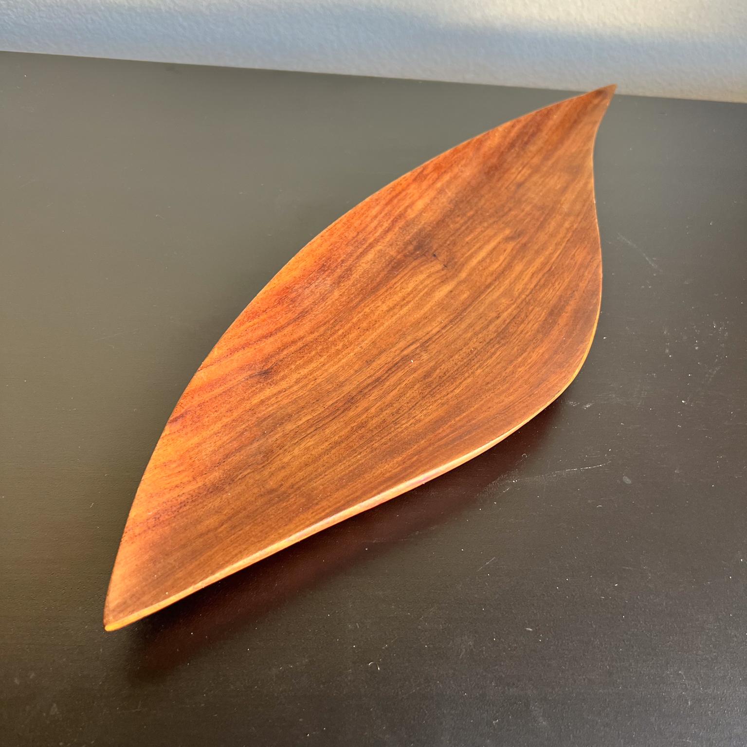 1970s Haitian Tropical Mahogany Sculptural Wood Tray For Sale 2