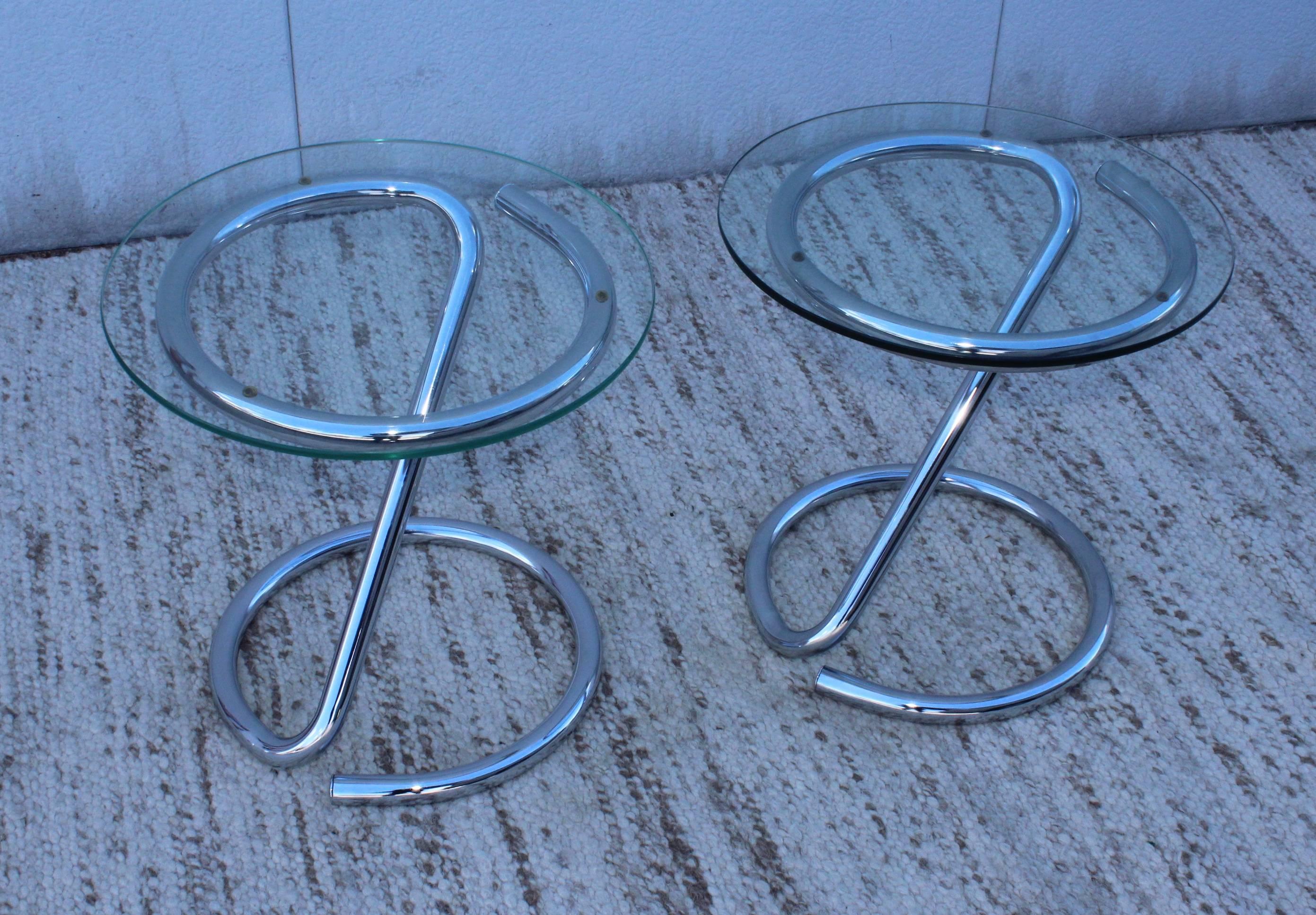 1970s Tubular Chrome Side Tables In Good Condition In New York, NY