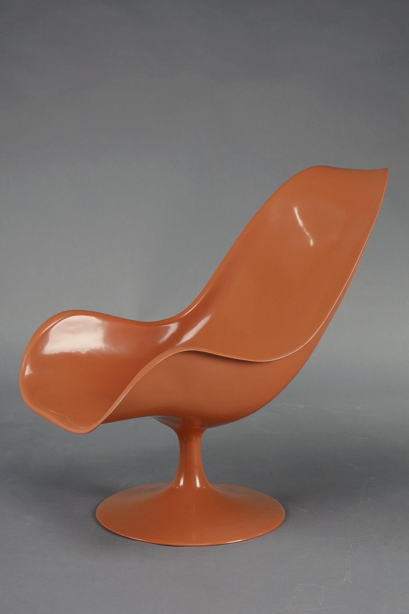 Chaises et table basses tulipe des années 1970 en vente 10