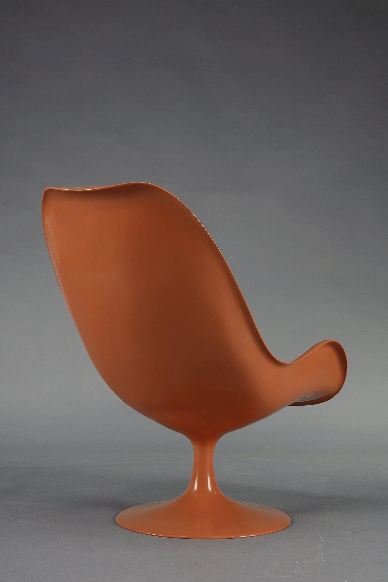 Chaises et table basses tulipe des années 1970 en vente 12