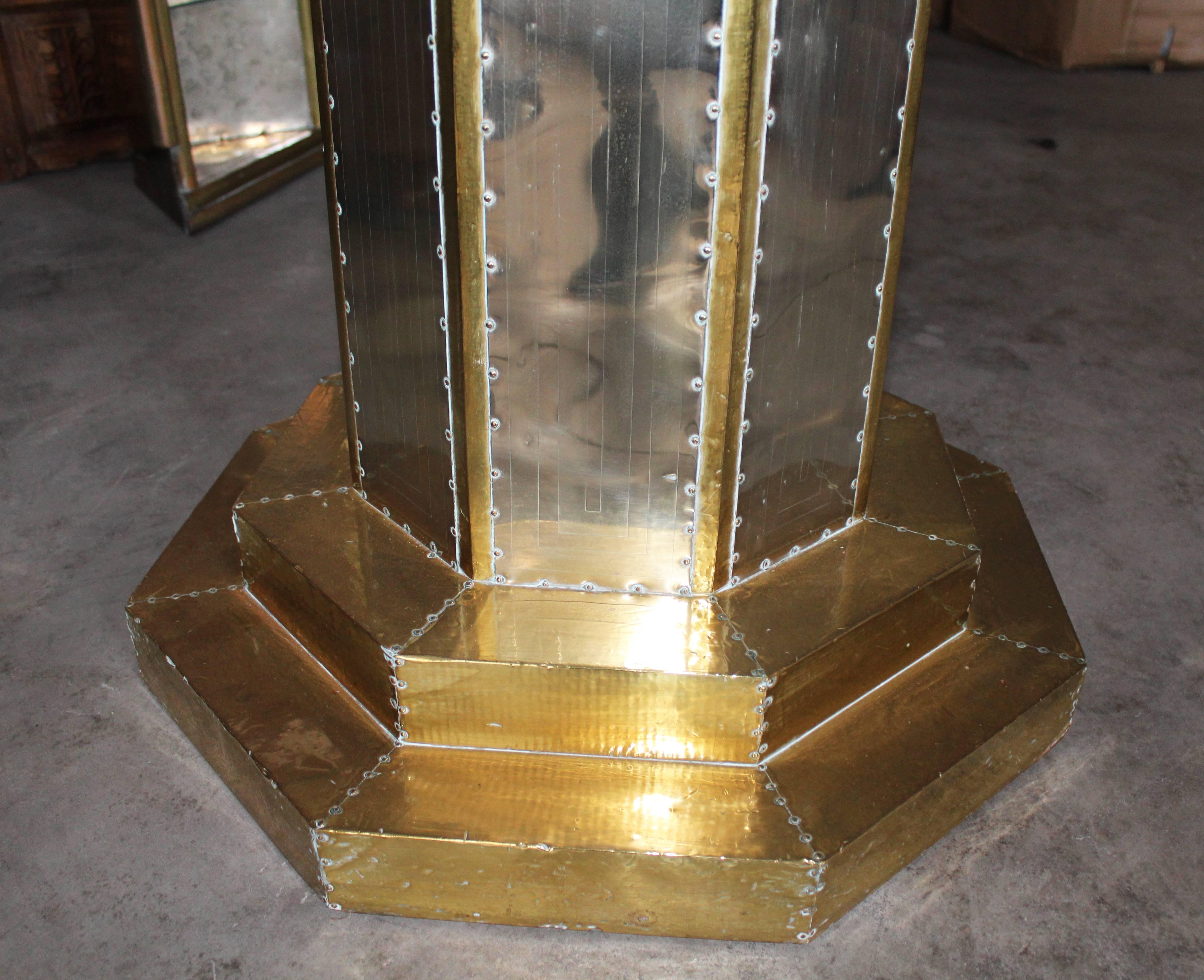 1970s, Two-Tone Gilded Brass on Wood Glass Top Table In Good Condition For Sale In Marbella, ES