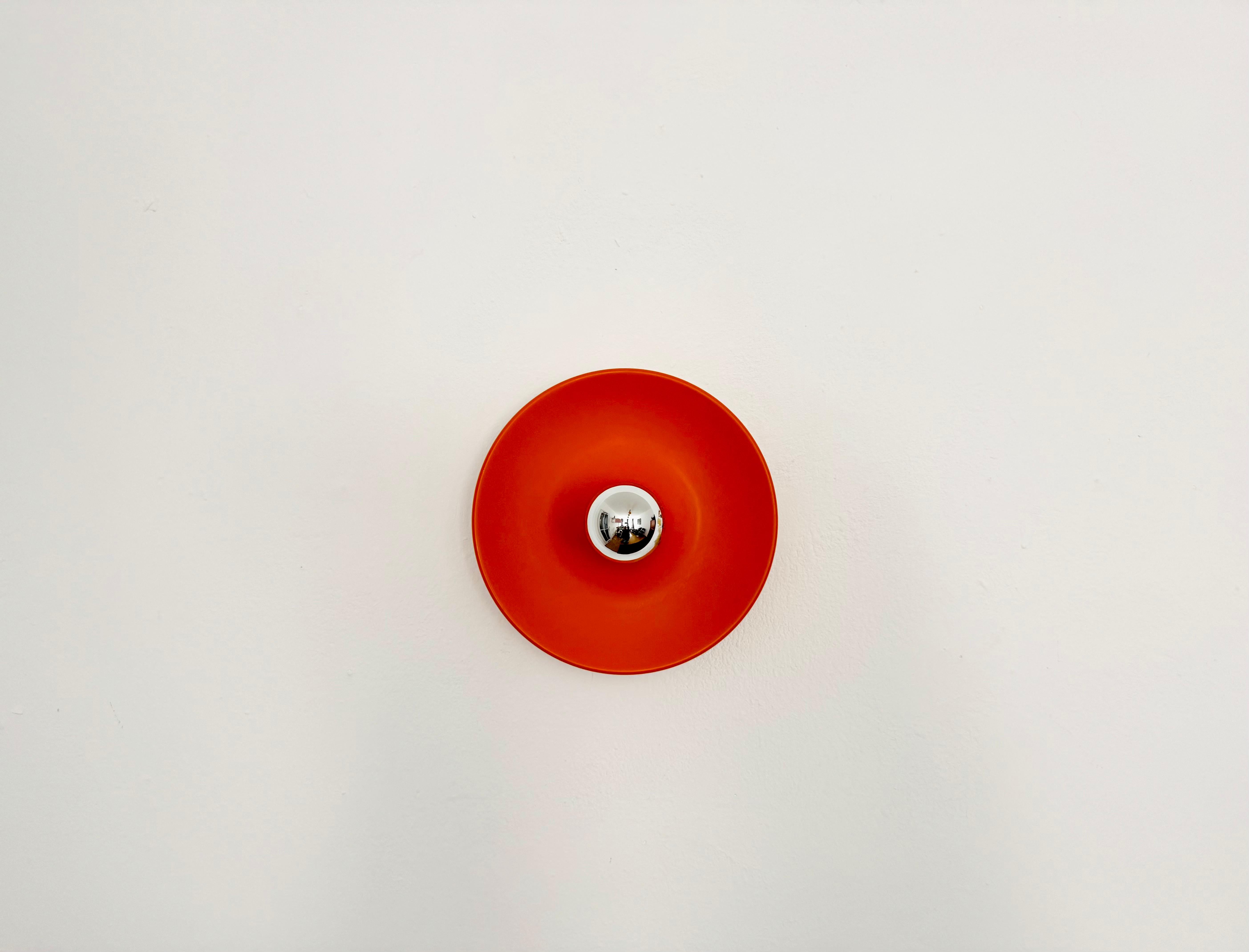 Lámpara de pared o techo Ufo de los años 70 de Staff Alemán en venta