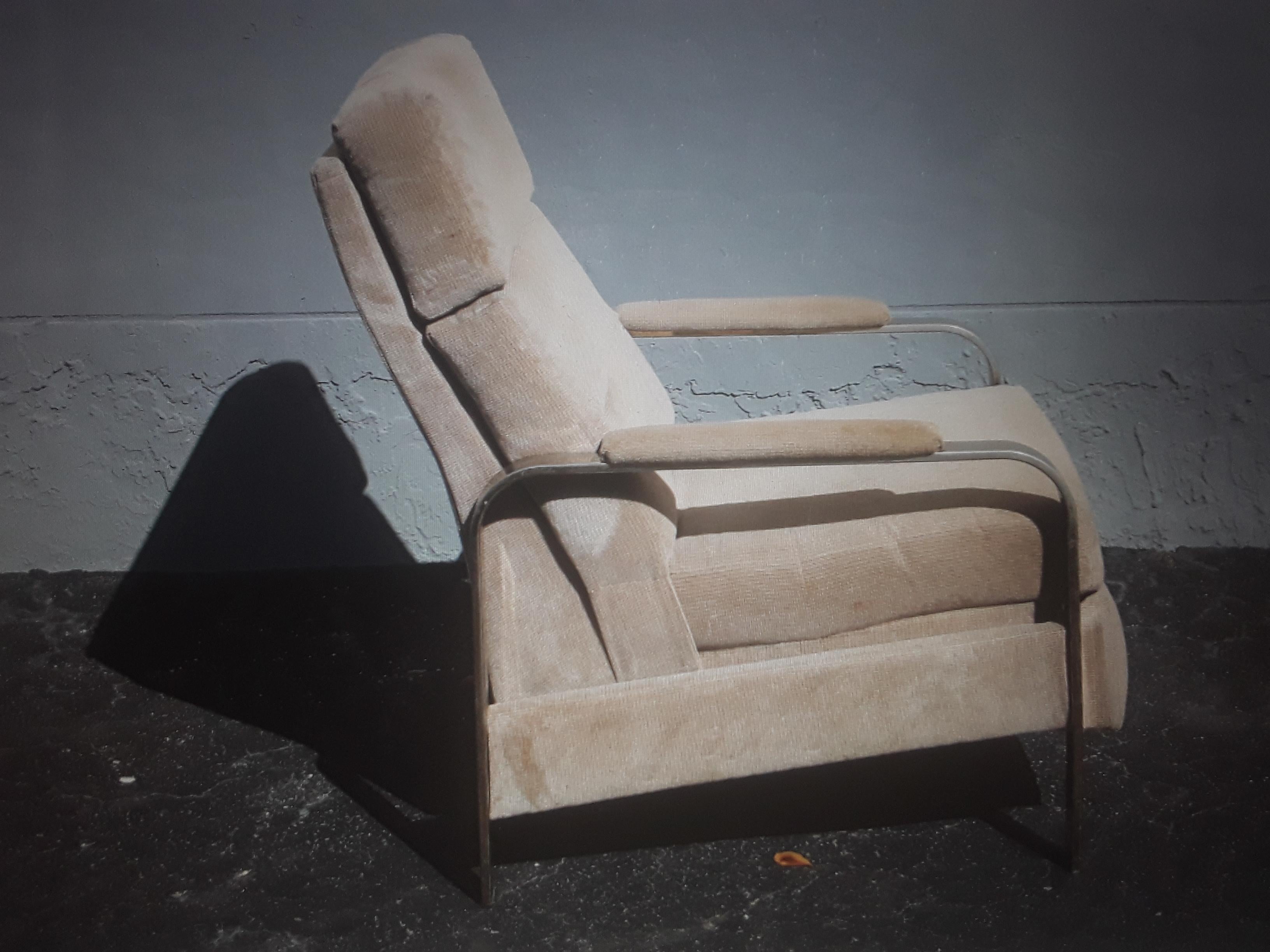 1970's Ultra Modern Nade for Burdines Recliner/ Lounge Chair For Sale 1