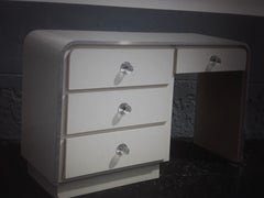 Bureau d'écriture Off-White Ultra Moderns des années 1970