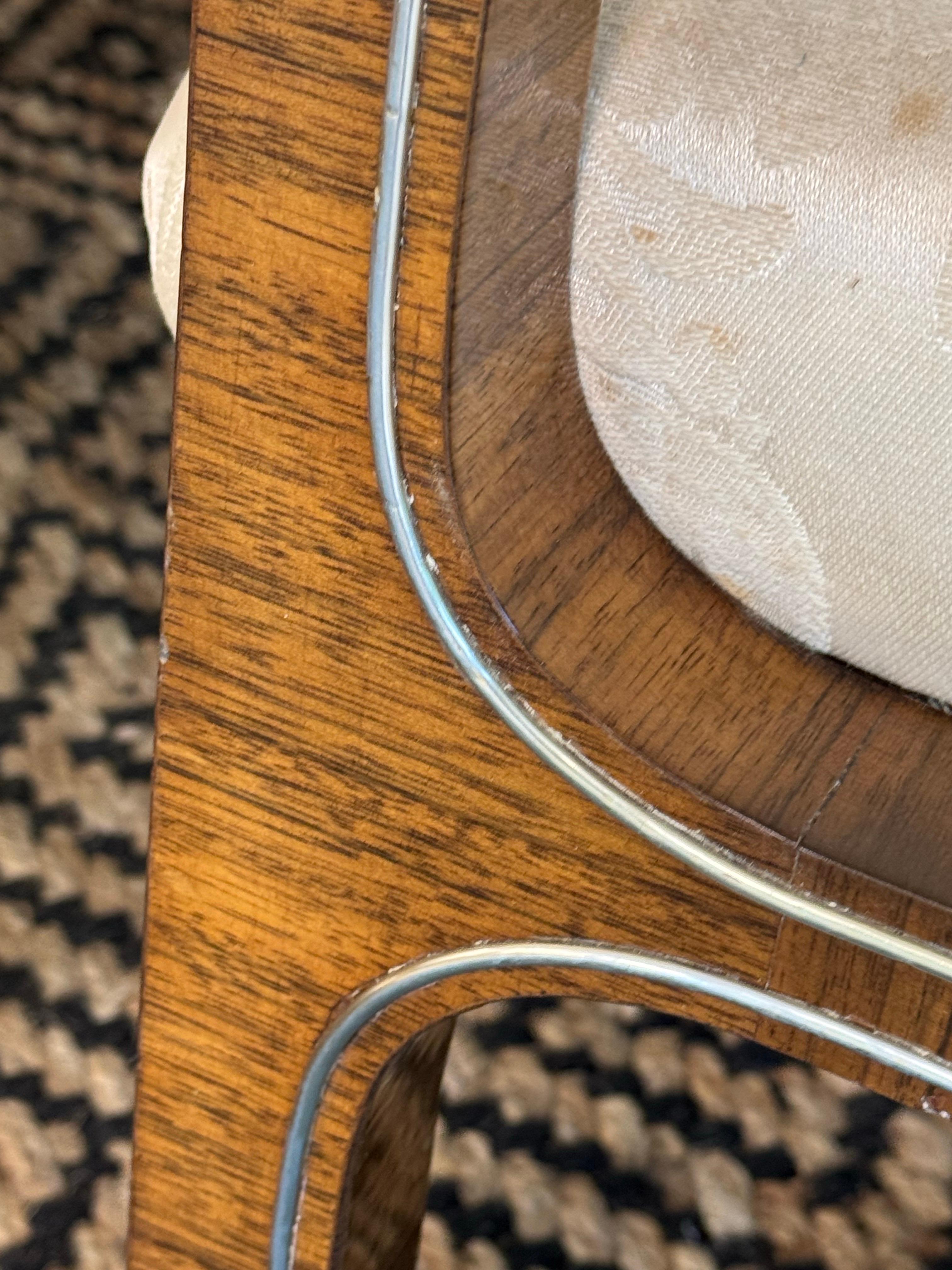 Fine XX secolo Sedie da pranzo in impiallacciatura di ebano di Mastercraft degli anni '70 - Set di 8 sedie in vendita