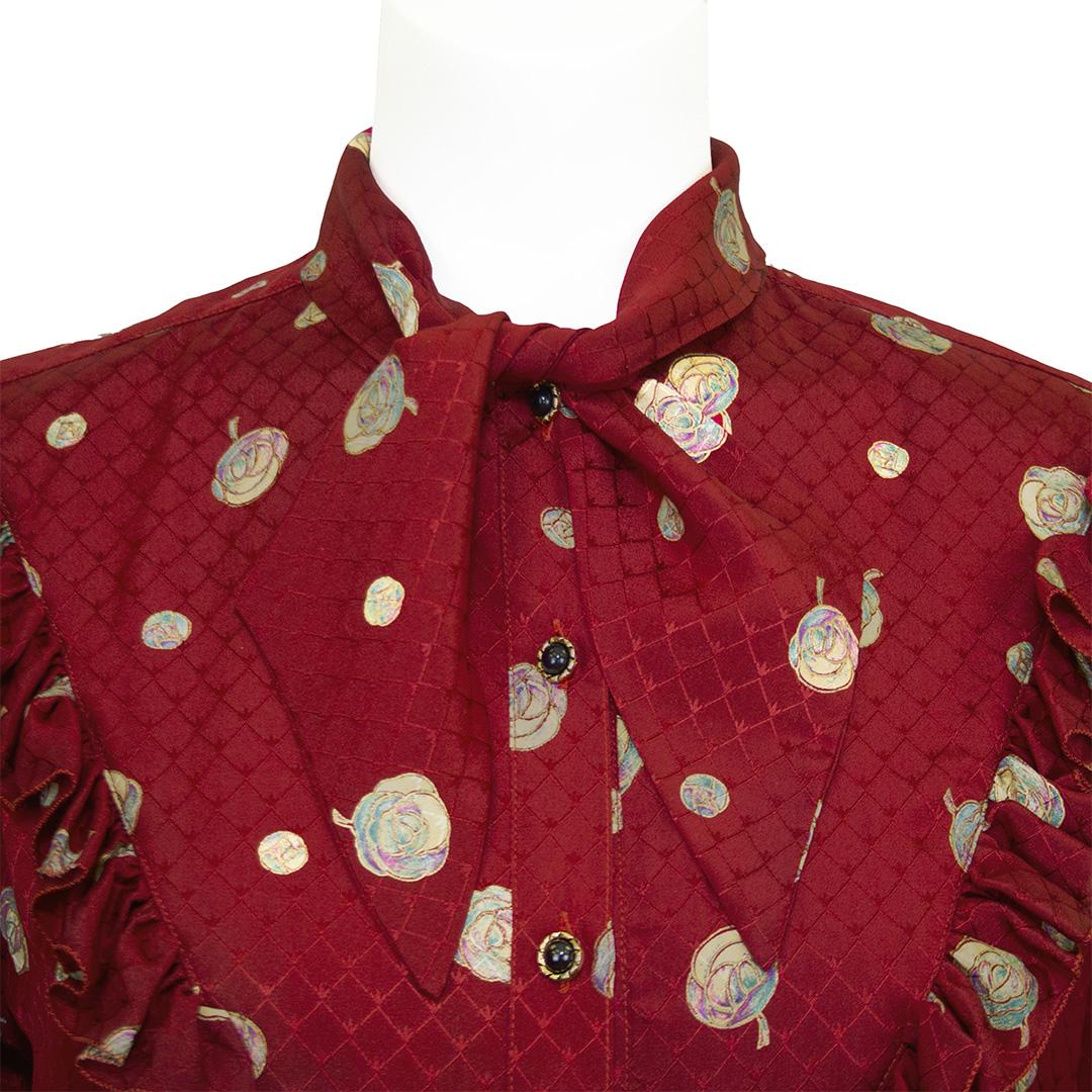 1970er Ungaro Bordeau Bedruckte Seidenbluse für Damen oder Herren im Angebot