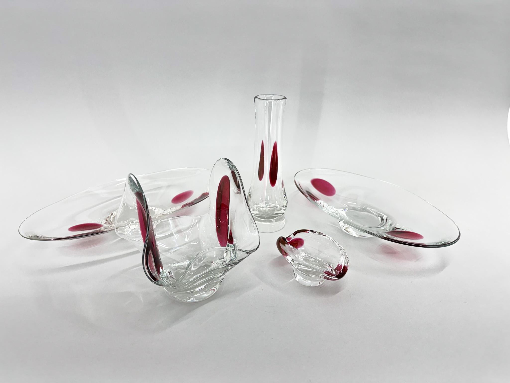 1970s Unique Set of Glass by Jaroslav Tabara for Lednicke Rovne Glassworks For Sale 3
