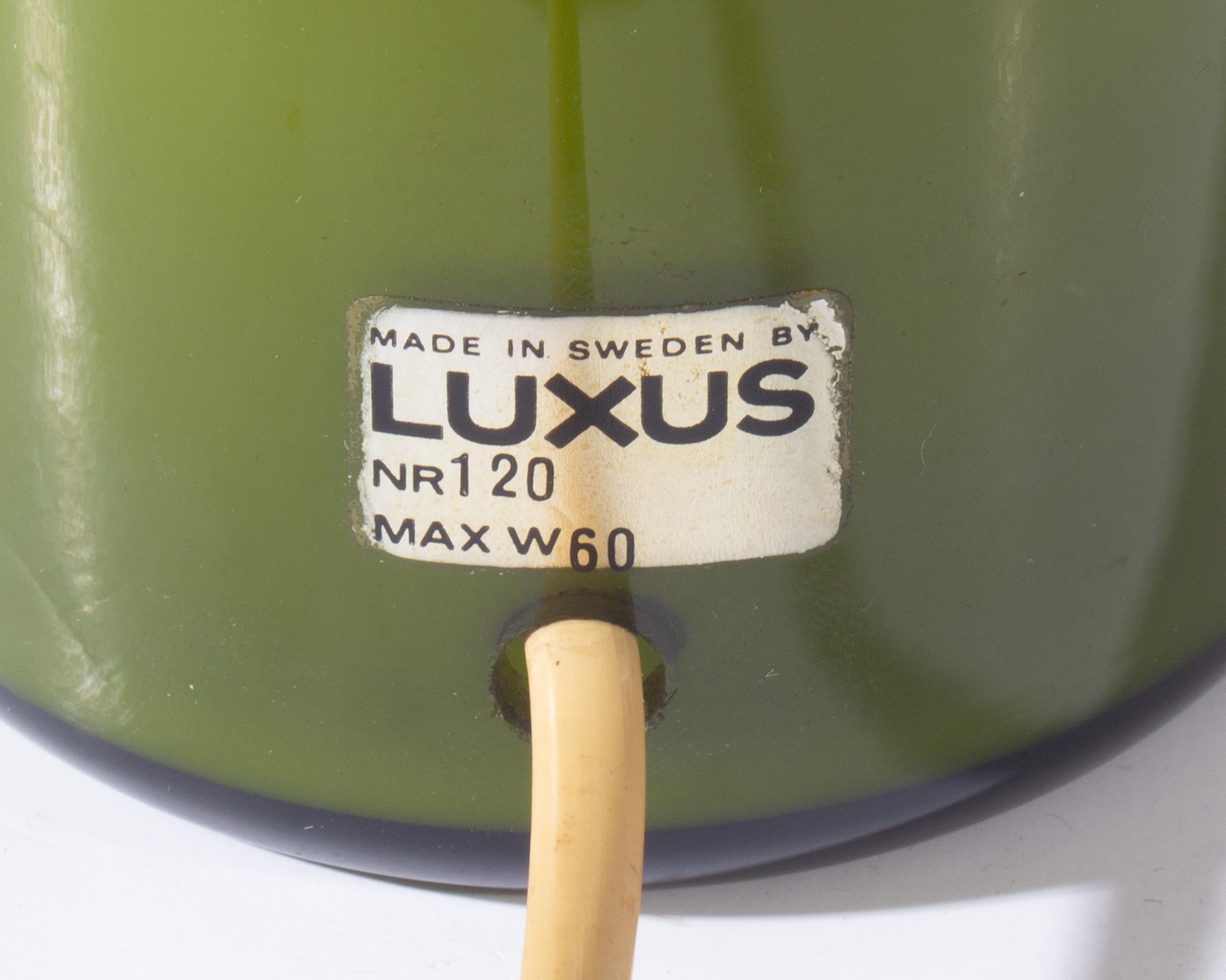 Late 20th Century 1970s Uno & Östen Kristiansson Swedish Luxus Green Glass Table Lamp For Sale