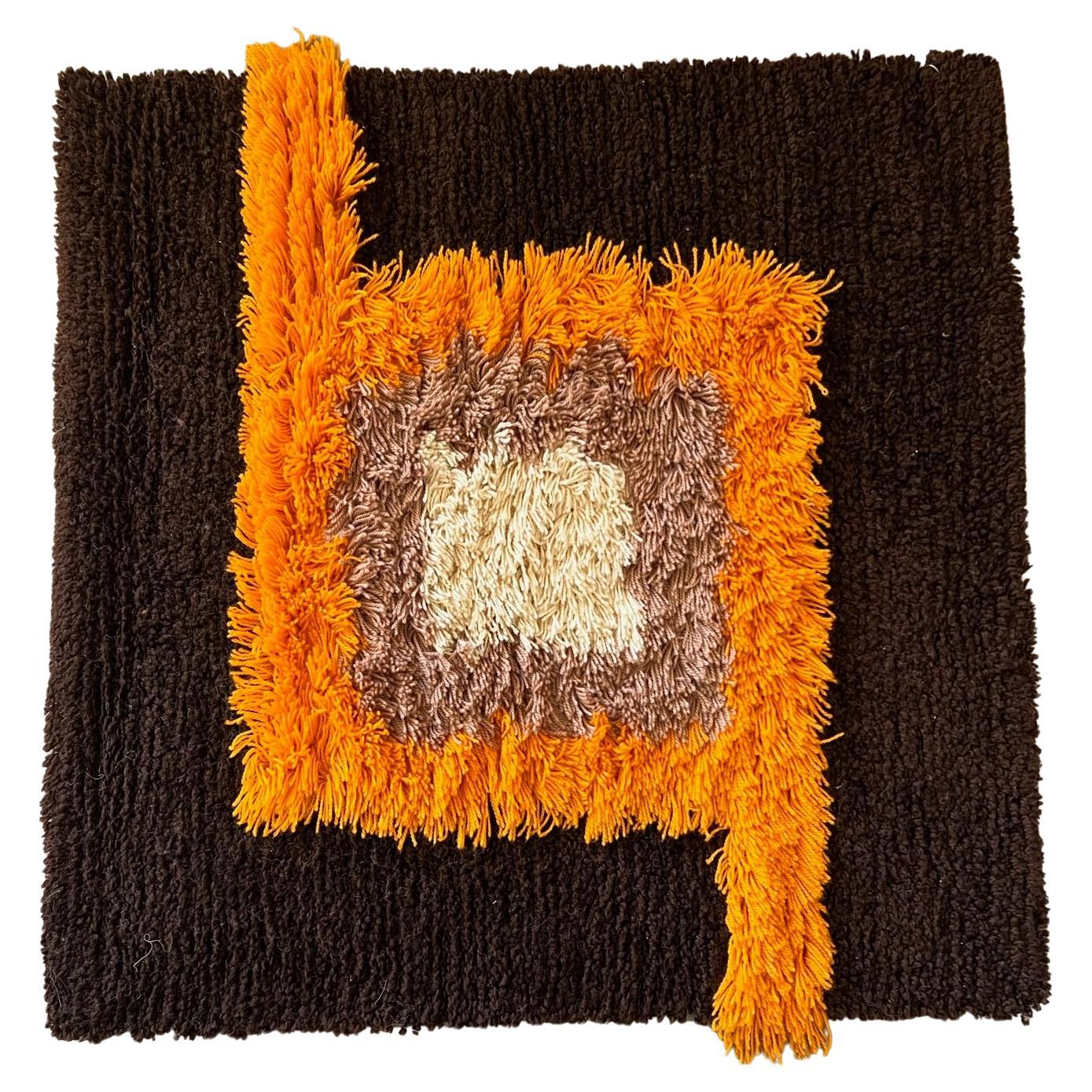 1970's UNUSED German Wall Rug By CROWELL TEFZET Mid Century Modernist S. Doege For Sale