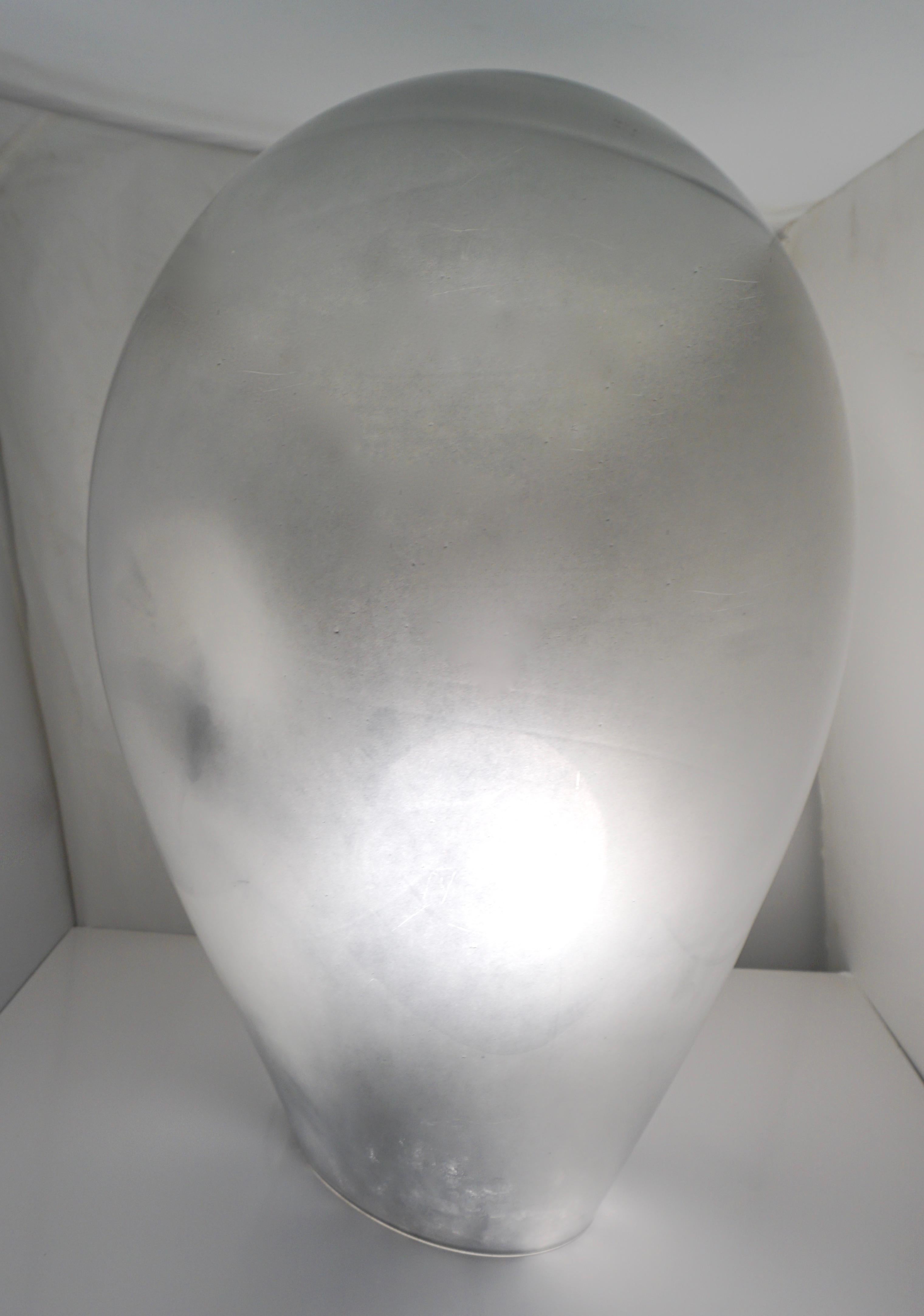 1970s V. Nason Italian Vintage Cast Silver Mirror Glass Abstract Sculpture Lamp For Sale 2