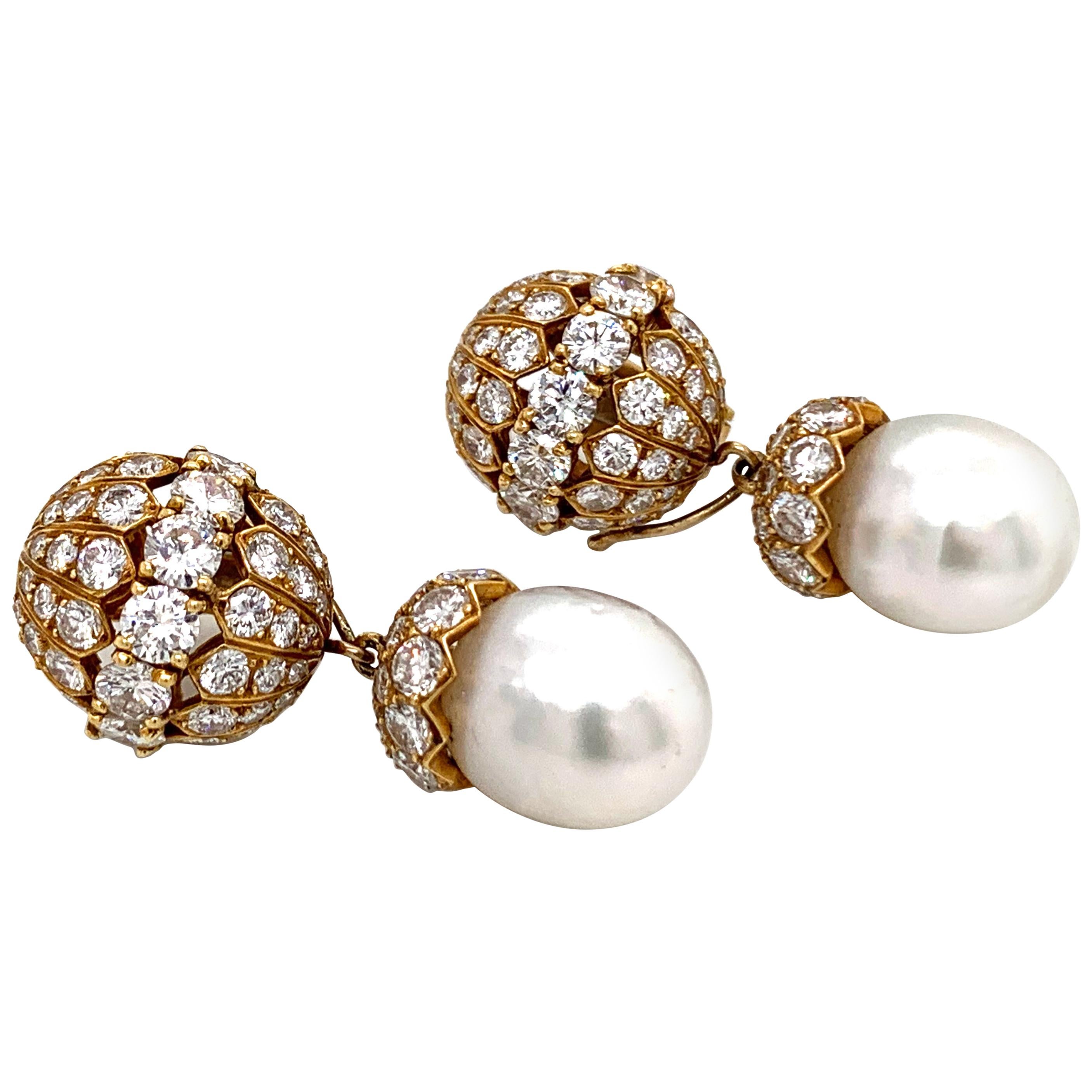 1970s Van Cleef & Arpels 18 Karat Yellow Gold Diamond and Pearl Earrings For Sale