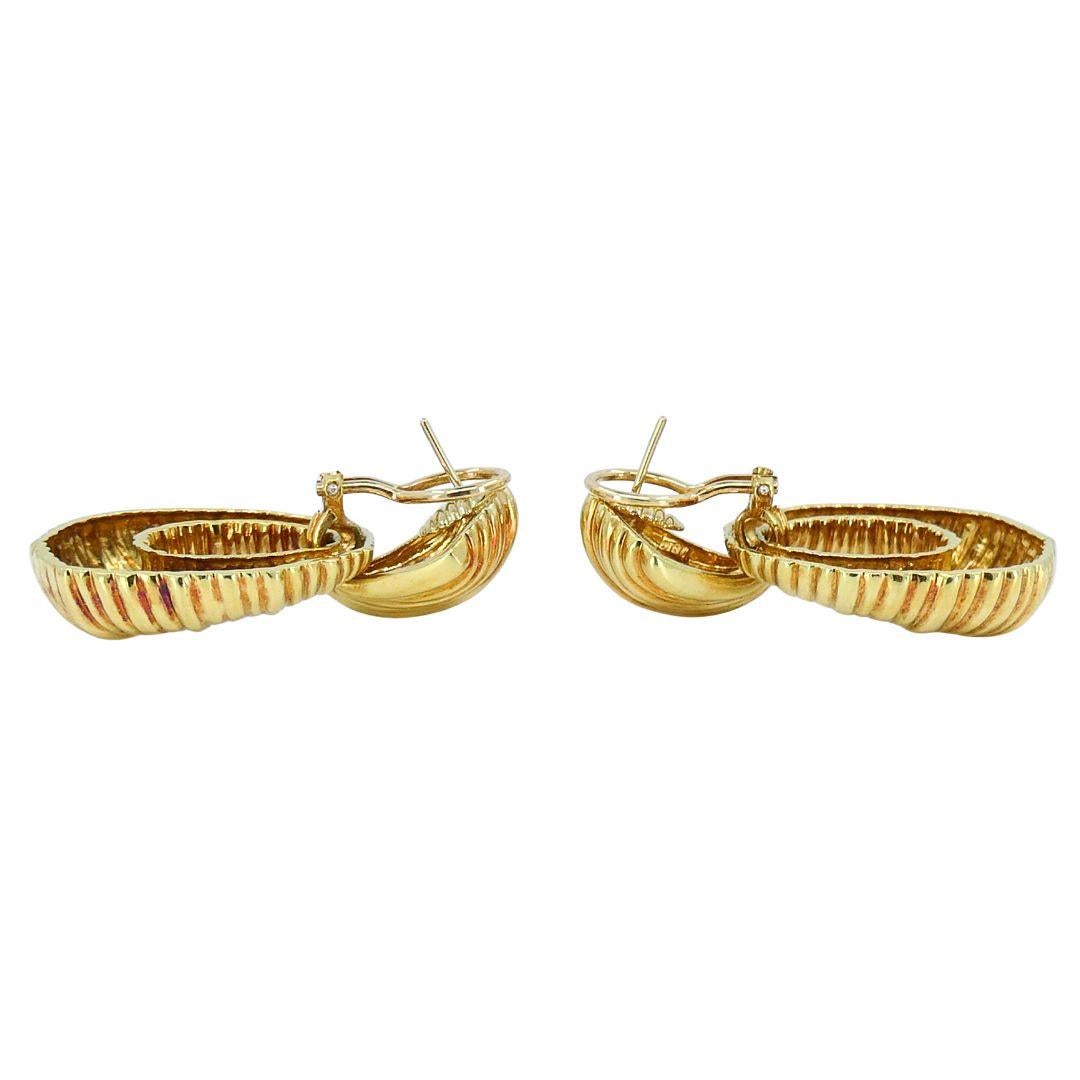 Boucles d'oreilles à clip en or 18k Van Cleef & Arpels des années 1970 Pour femmes en vente