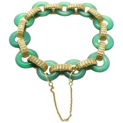 1970s Van Cleef & Arpels Green Agate Gold Bracelet