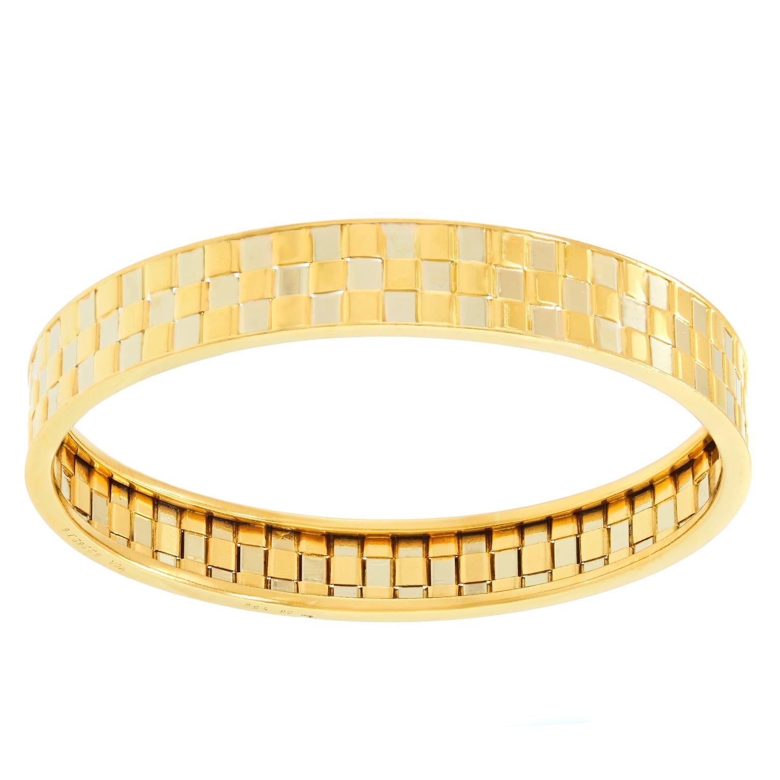 1970 Van Cleef & Arpels Mod Pulsera brazalete de oro en Excelente estado para la venta en Litchfield, CT