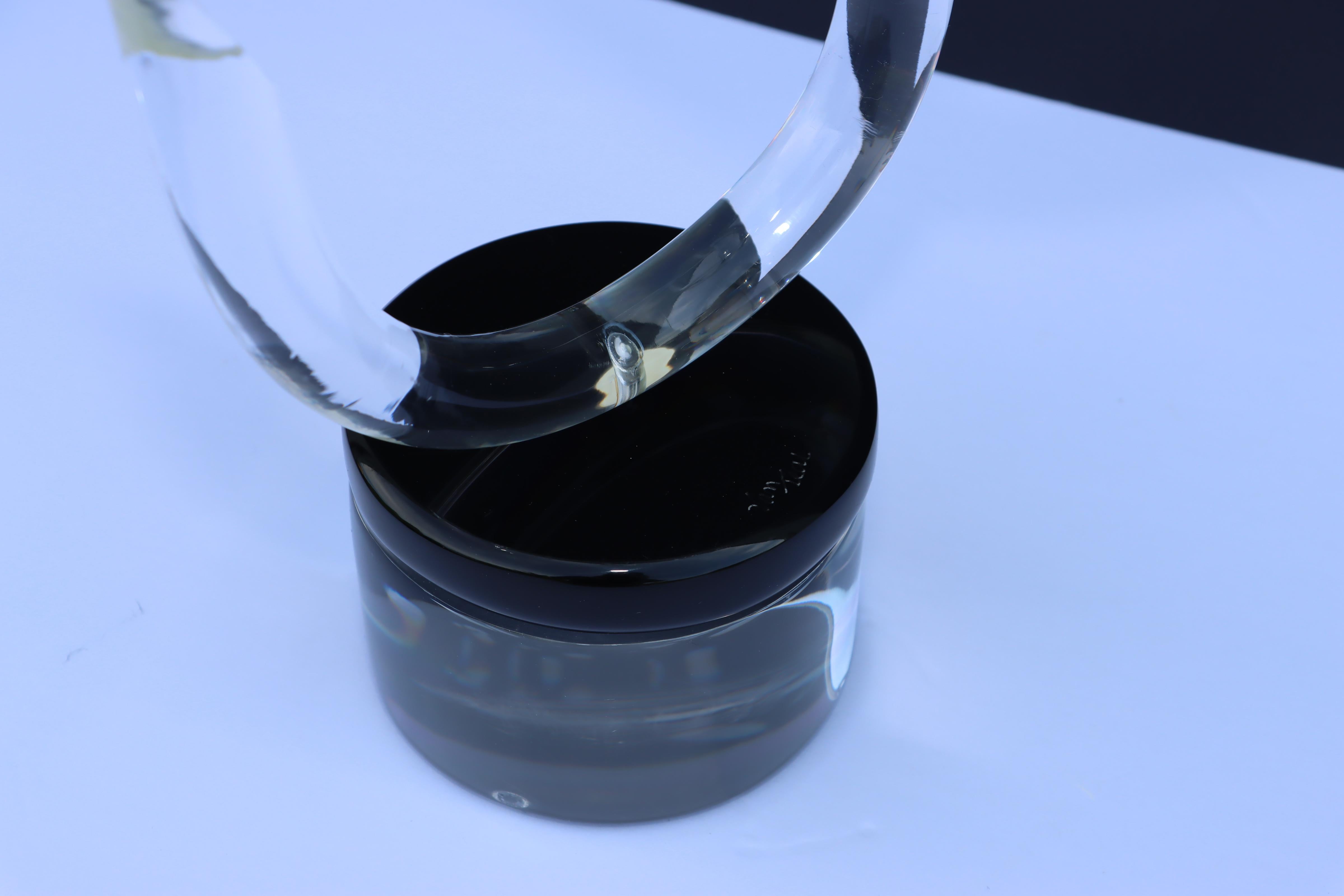 1970's Van Teal Verdrehte Lucite Tisch Skulptur im Angebot 4