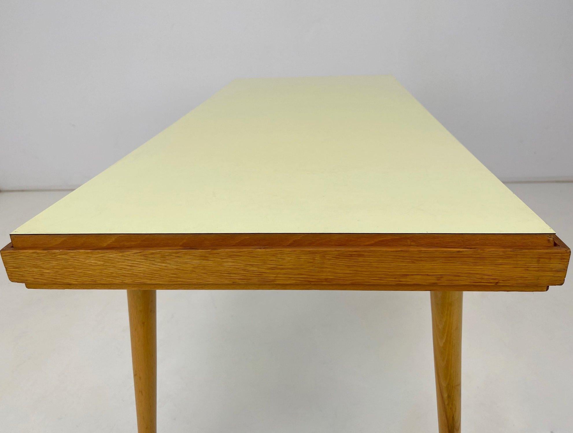 1970's Variable Coffee Table, Czechoslovakia For Sale 4