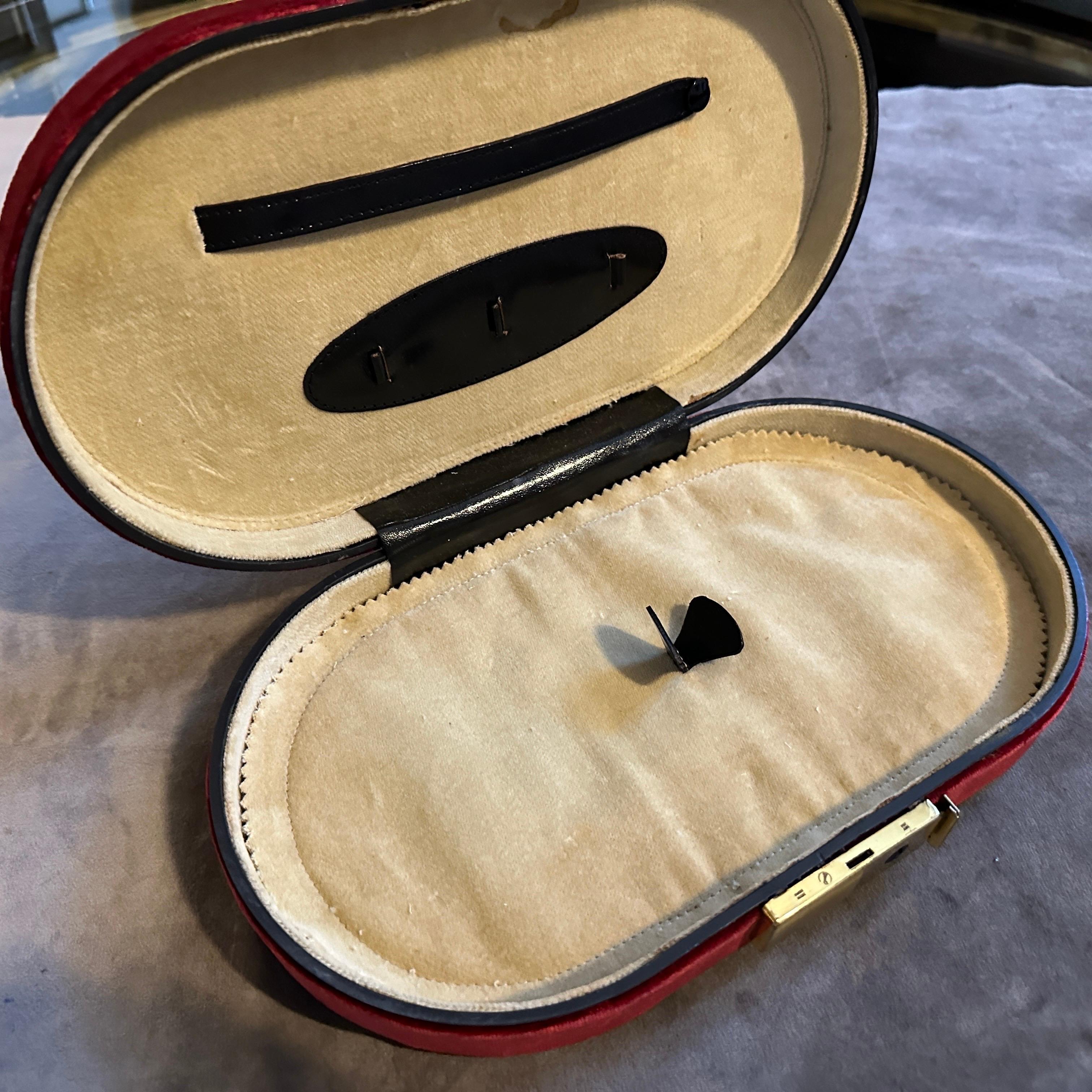 Joyero de viaje italiano de terciopelo y cuero de los años 70 en venta 3