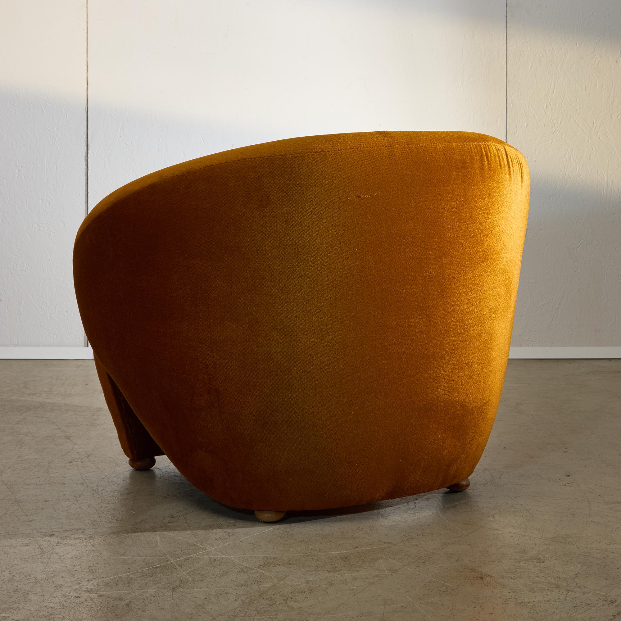 Sofá de terciopelo de los años 70 de Sandor Bedecs 8