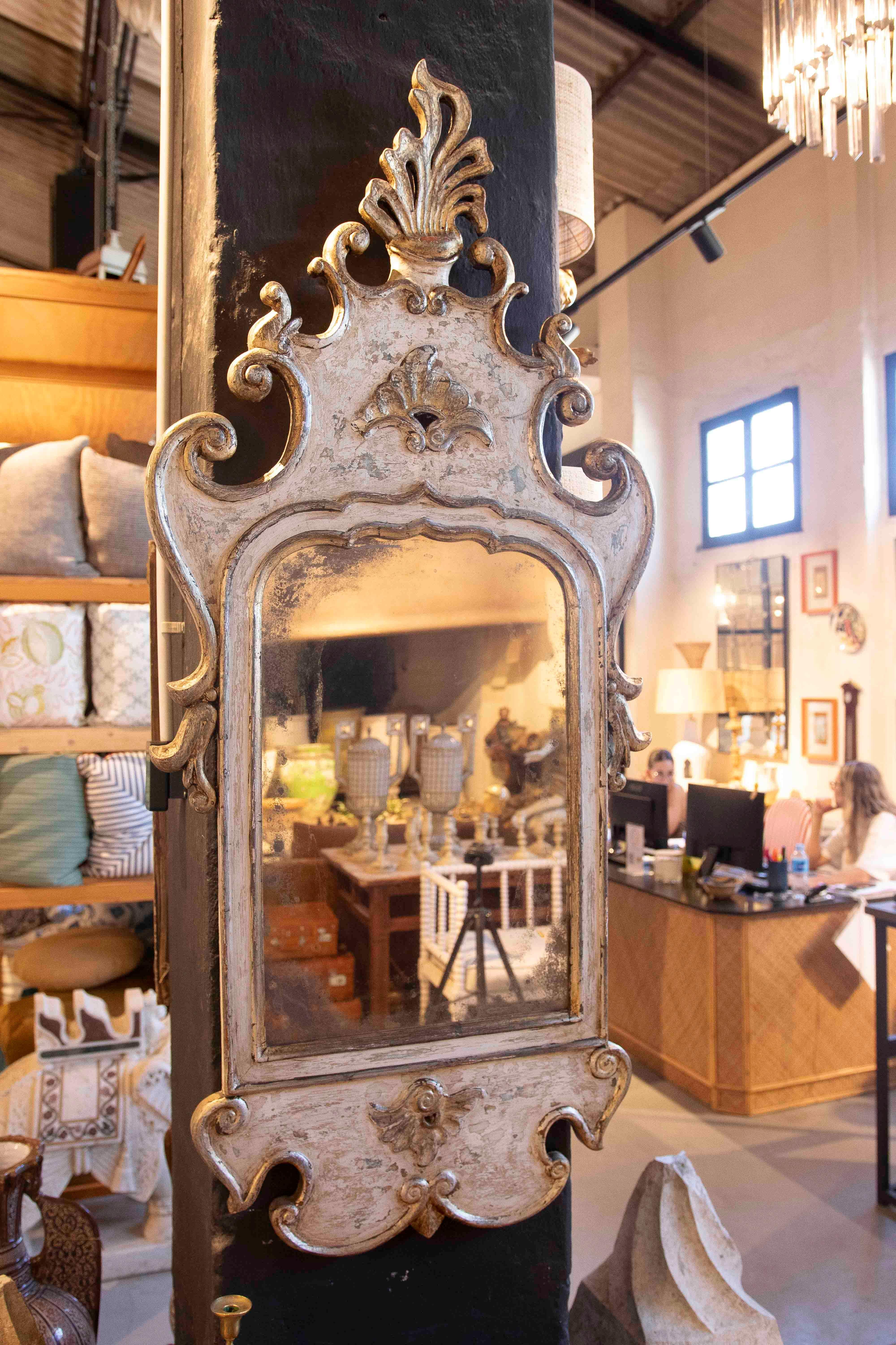 Italian 1970s Venetian-Style Mirror with Carved and Gilded Frame For Sale