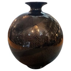 1970s Venini Style Mid-Century Modern Black and Gold Murano Glass Vase