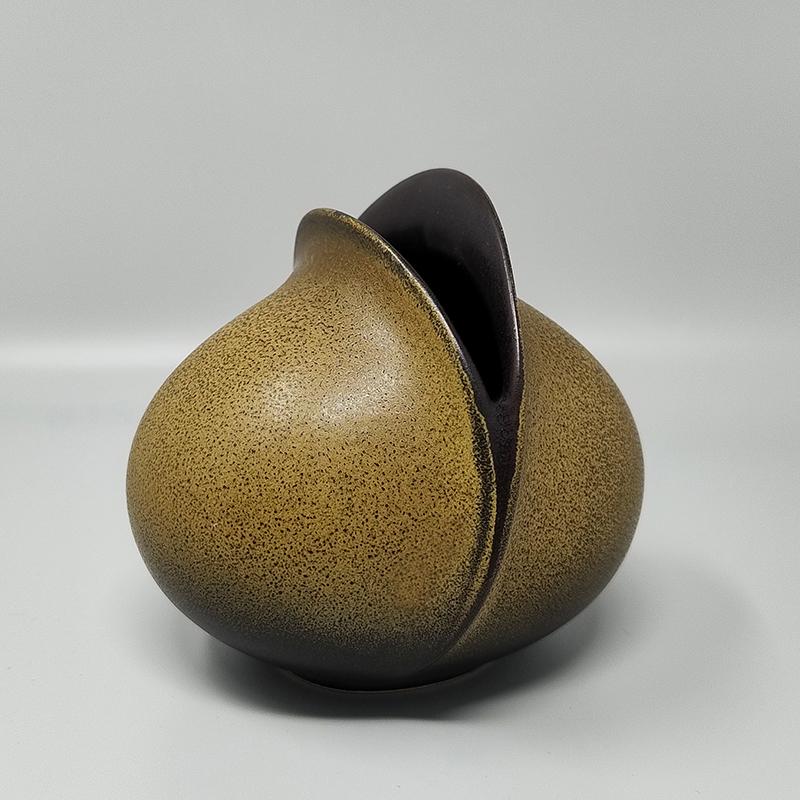 1970s  Vaso 