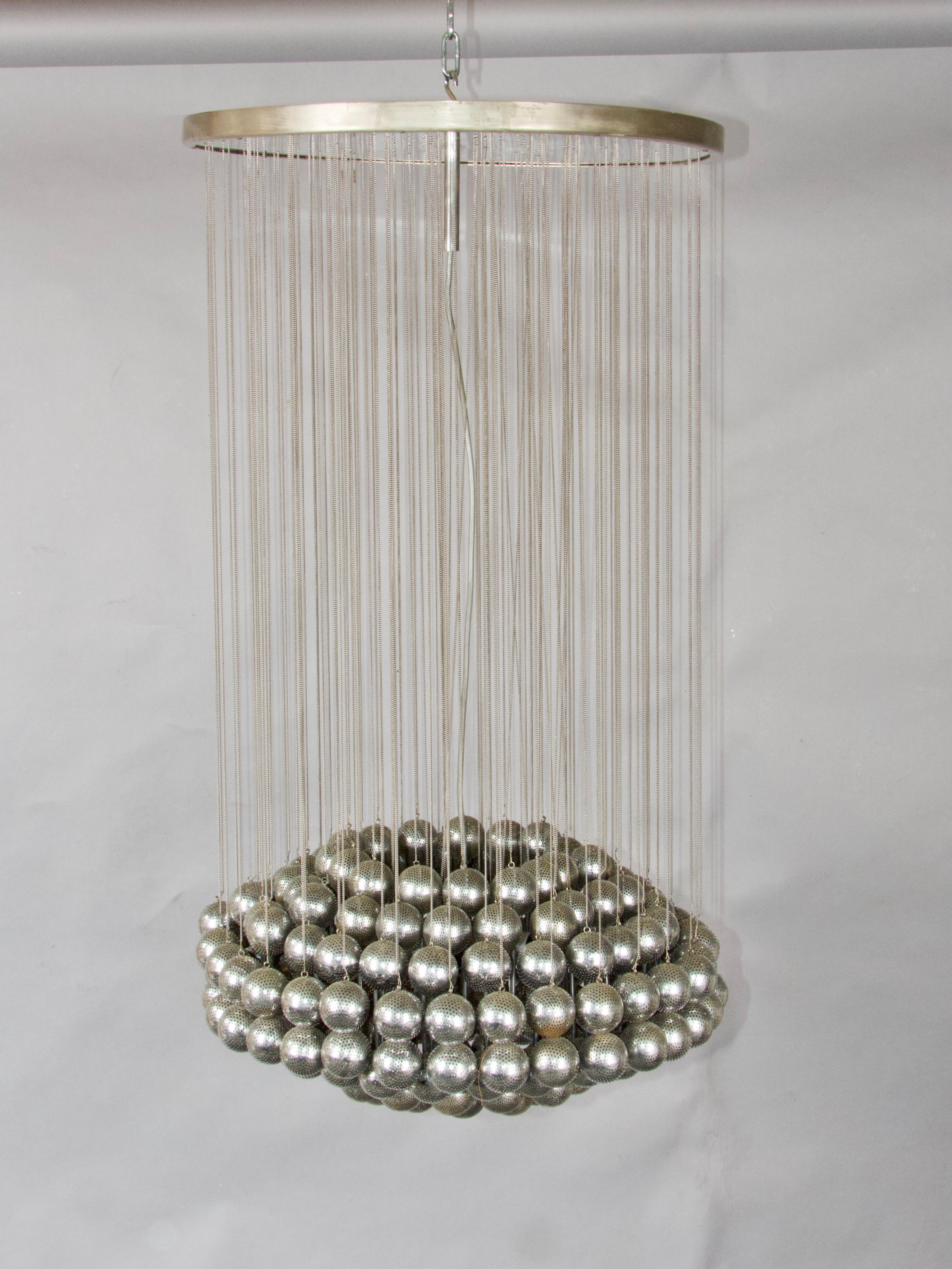 Lampada a sospensione a sfera di Verner Panton degli anni '70 In condizioni buone in vendita a grand Lancy, CH