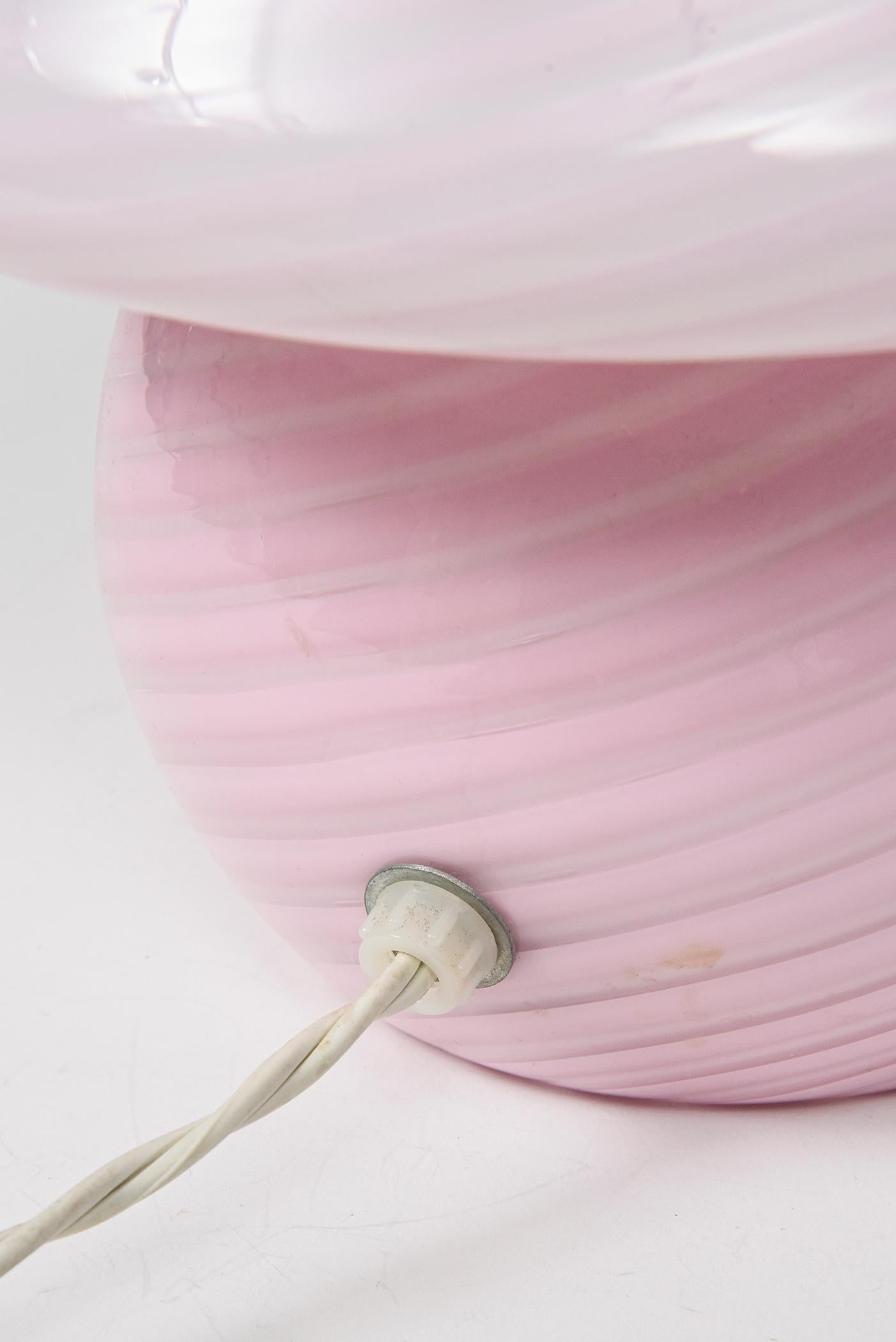 1970s Vetri Murano Pink Spiral Mushroom Art Glass Lamp 1