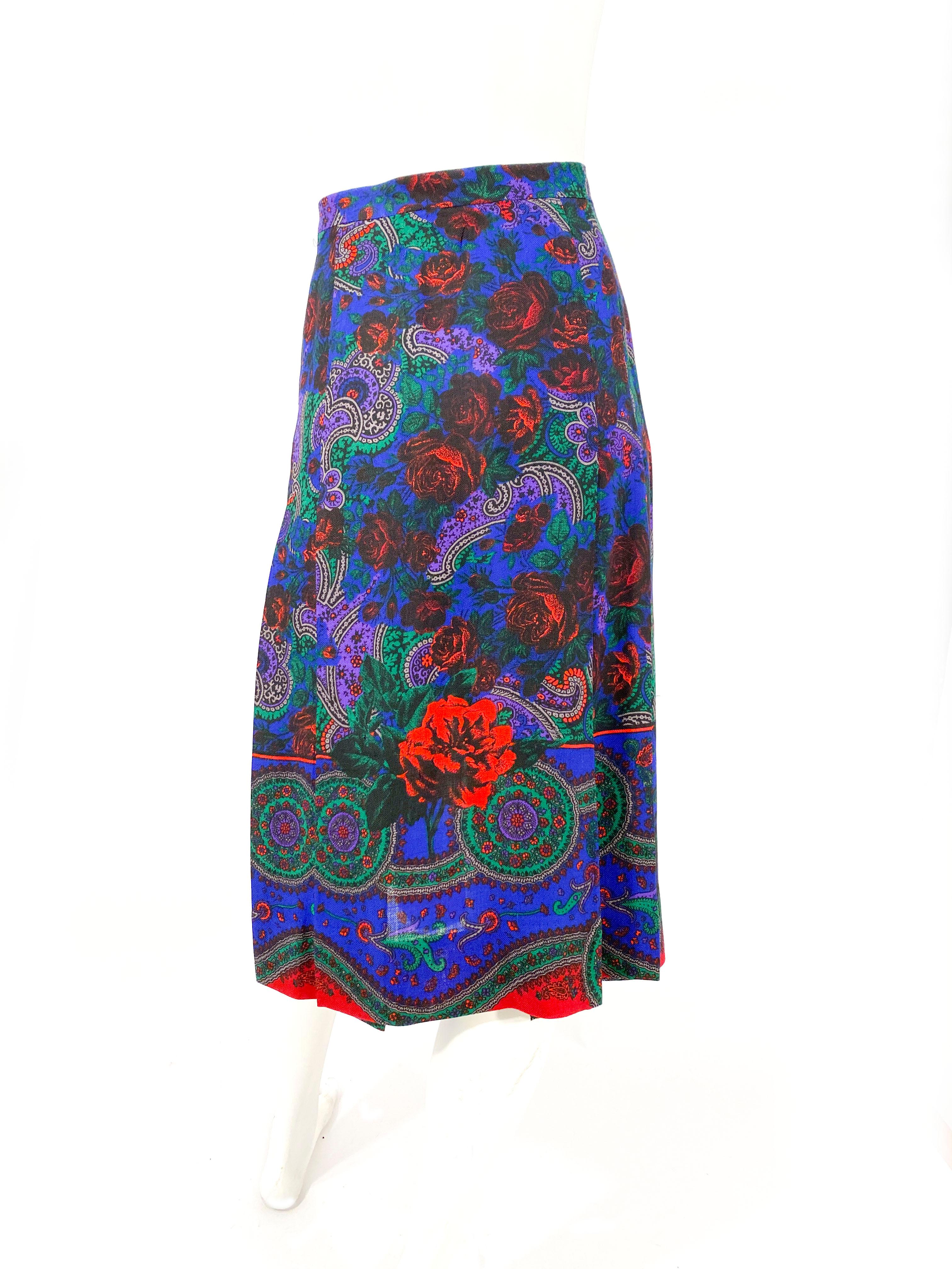 Women's 1970s Vibrant Floral Printed Wool Skirt For Sale