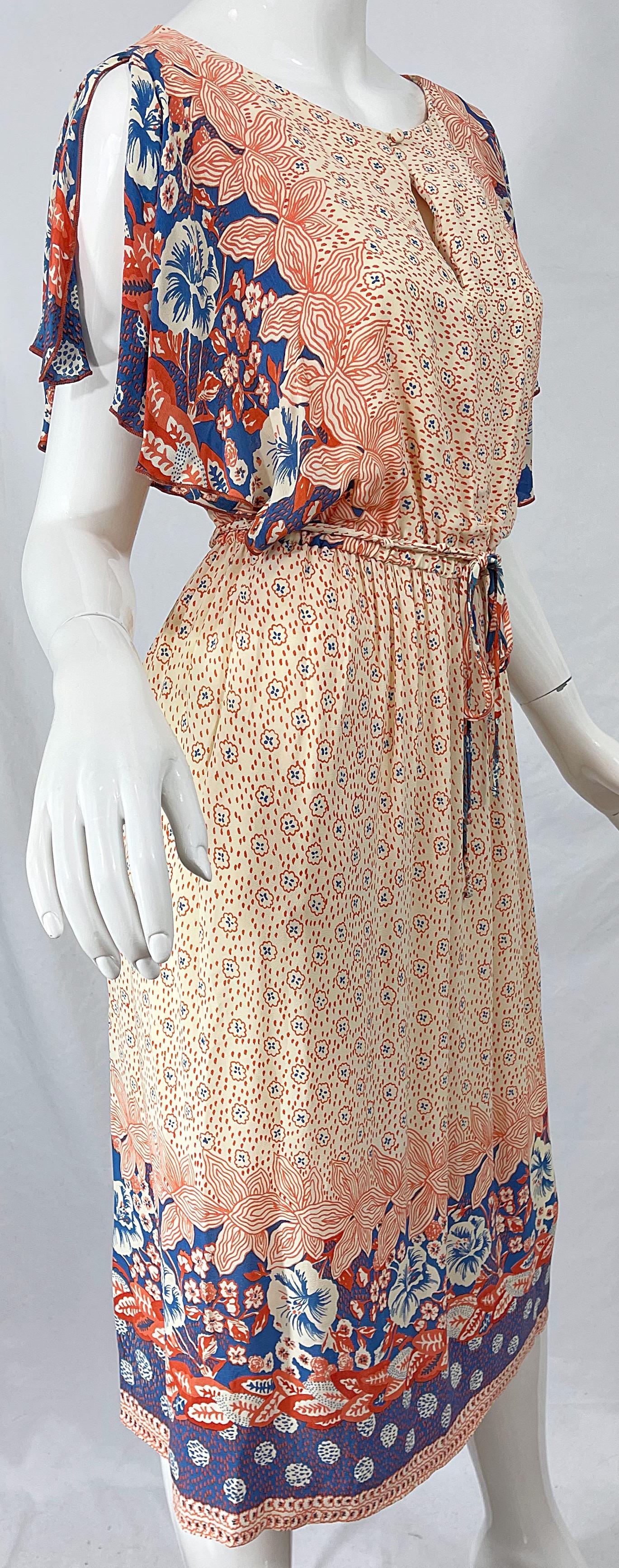 1970er Victor Costa Vintage 70er Viskose-Boho-Kleid mit kalten Schultern und Blumendruck im Angebot 1