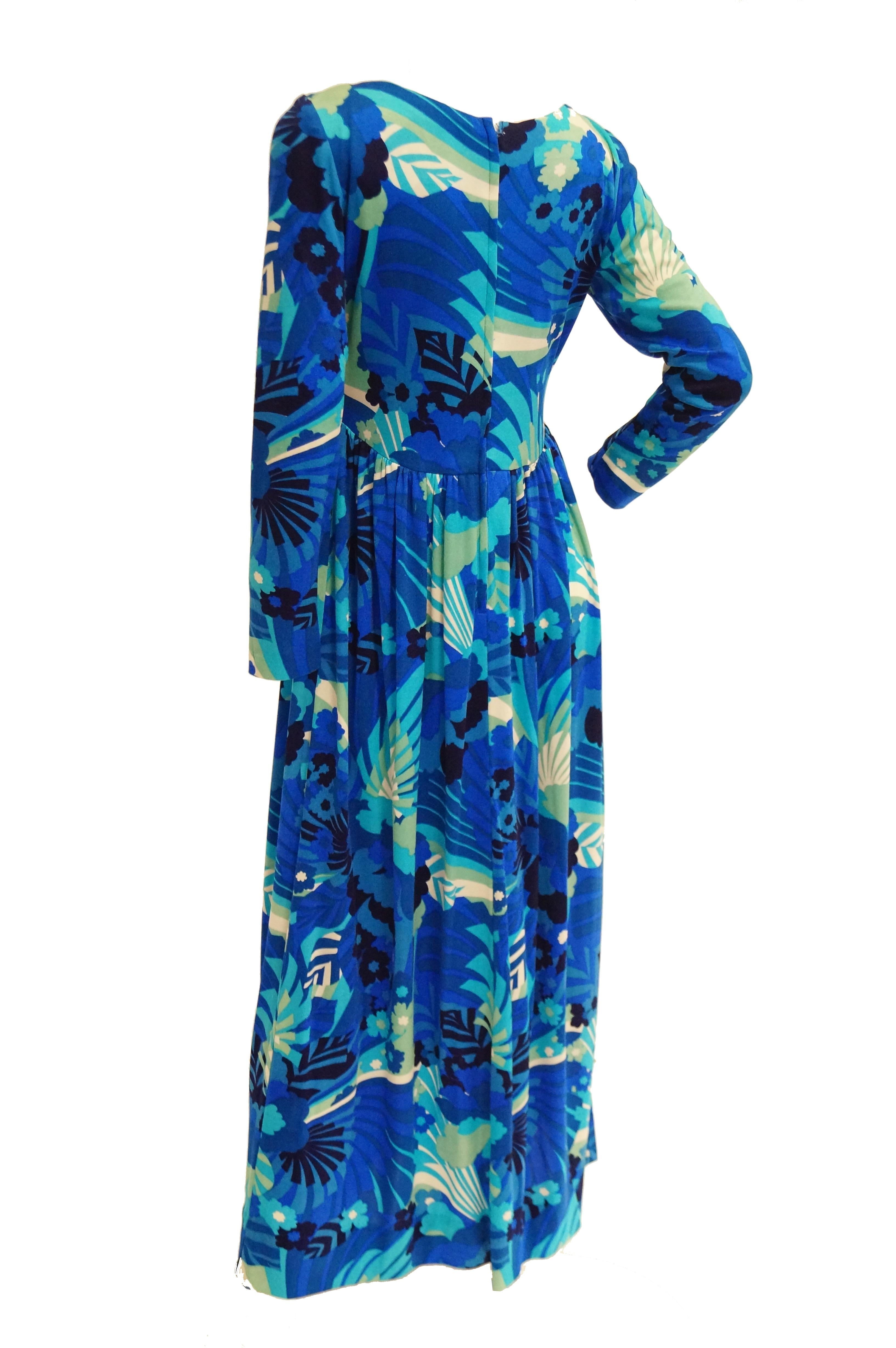 Women's 1970s Victor Costa Funky Blue Floral Knit Maxi Dress For Sale