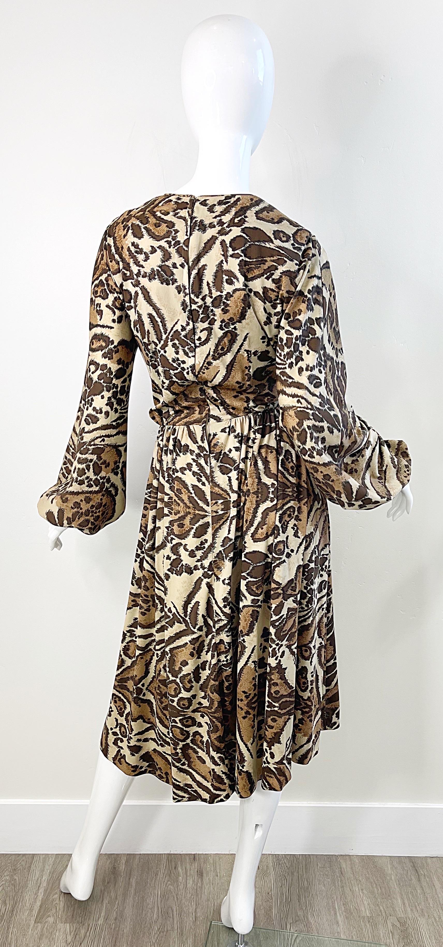Black 1970s Victor Costa Leopard Safari Animal Print Long Sleeve Vintage 70s Dress For Sale