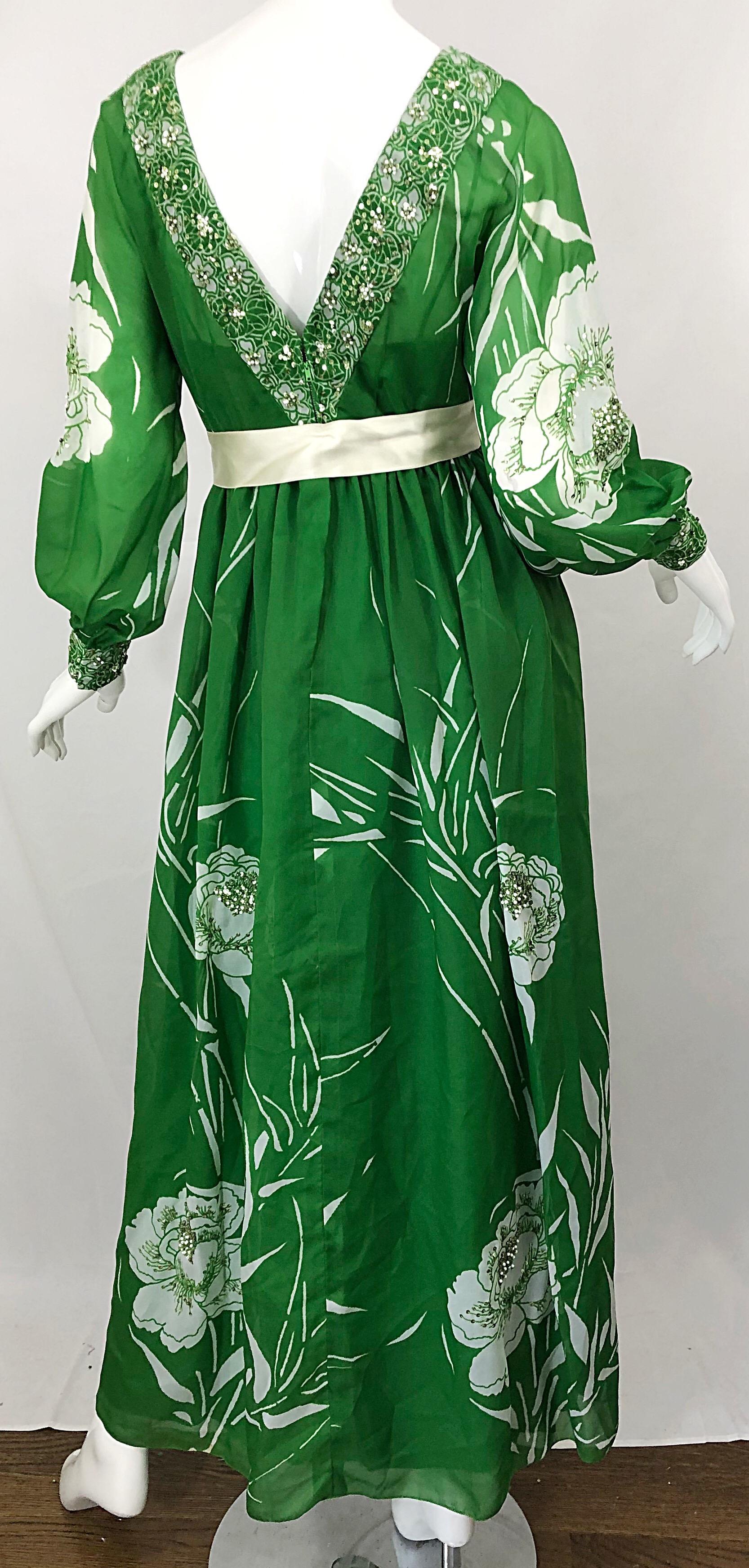 1970s Victoria Royal Kelly Green + White Abstract Floral Sequined Chiffon Gown For Sale 6