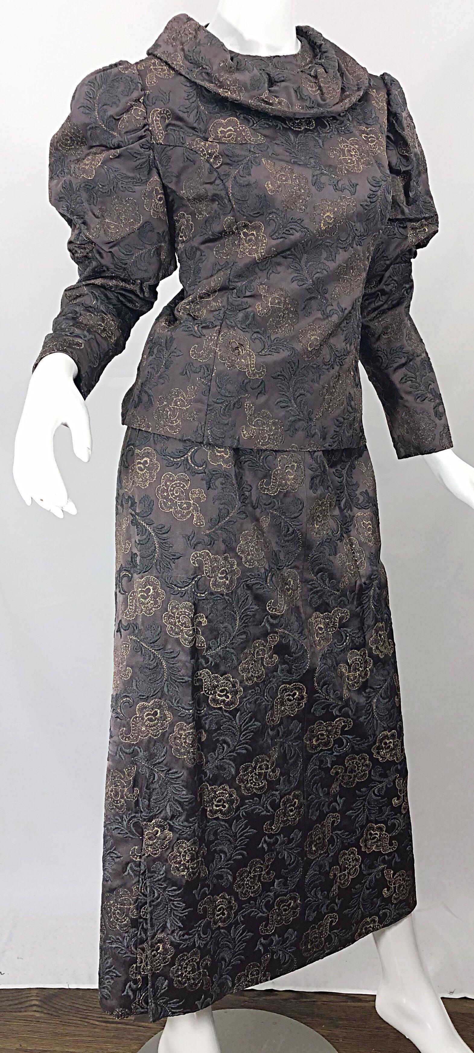 1970s Victorian Inspired Silk Brocade Taupe + Grey 70s Vintage Dress Ensemble For Sale 4