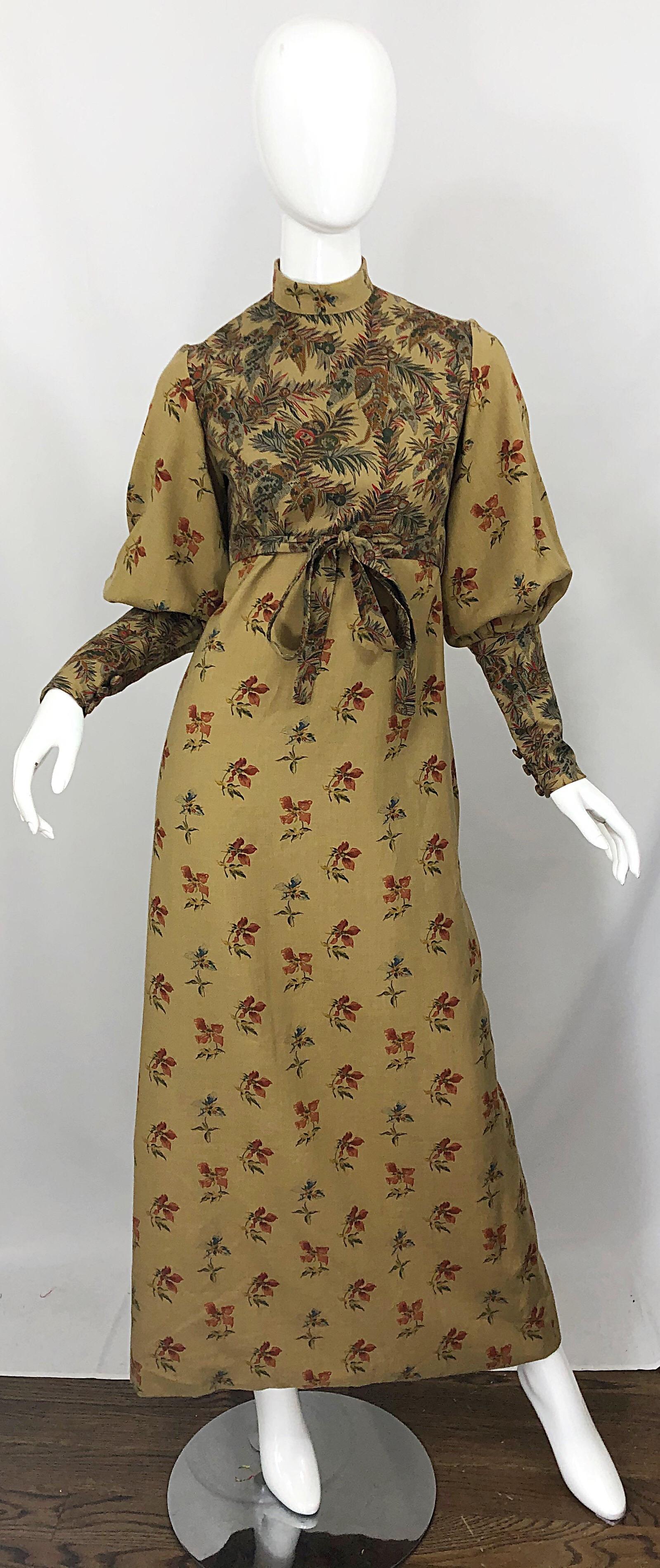 Robe longue en laine d'inspiration victorienne des années 1970 Challis Autumnal Fall Vintage des années 70 en vente 12
