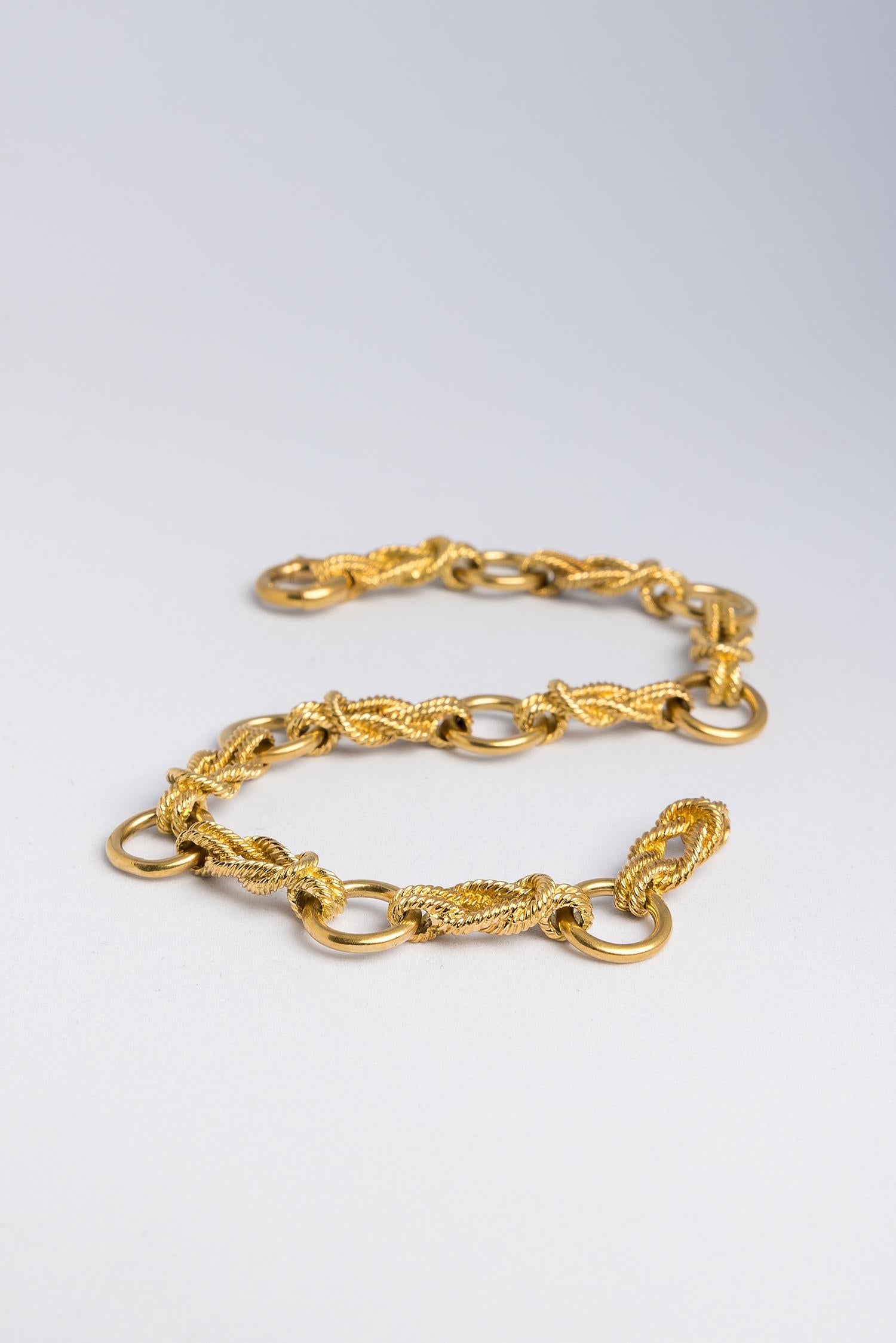 Hermès 1970s vintage yellow gold rope knot link bracelet  4