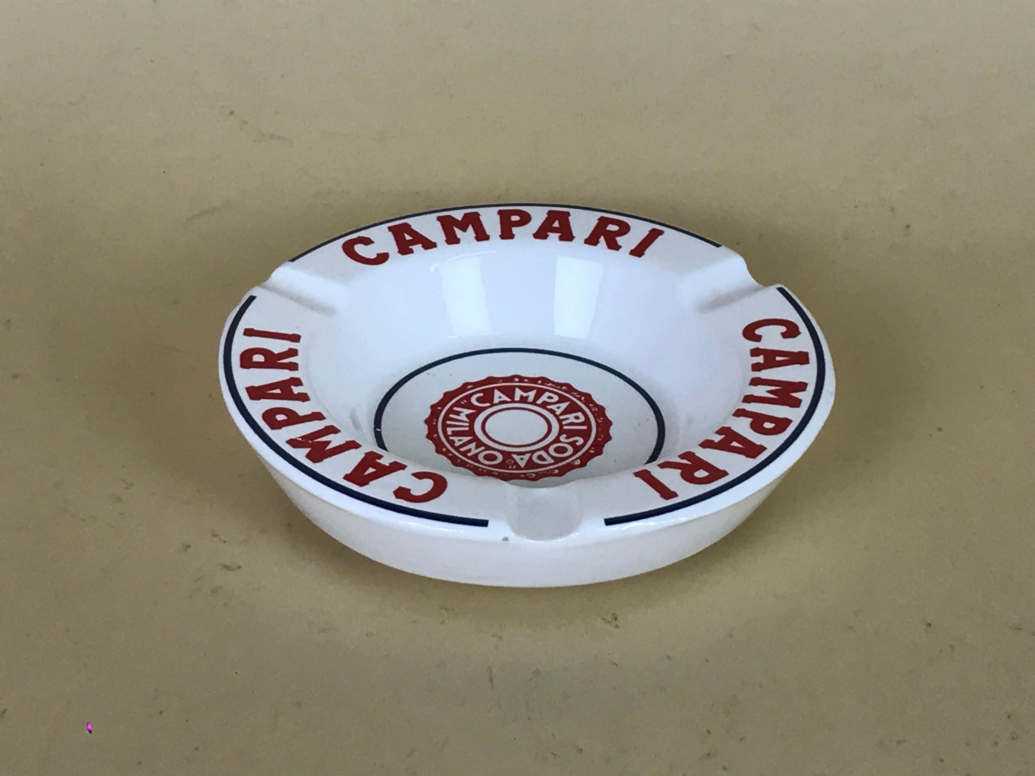Mid-Century Modern 1970s Vintage Advertising Campari Soda Milano Ashtray in White and Red Ceramic For Sale