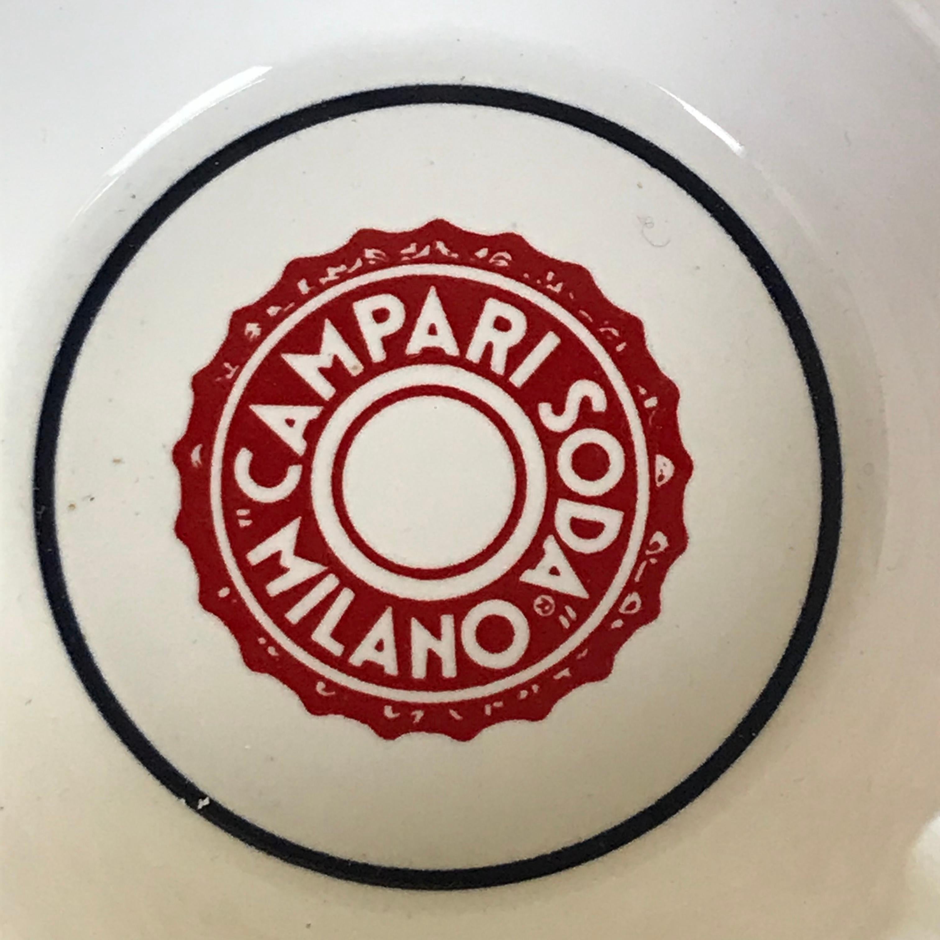 1970s Vintage Advertising Campari Soda Milano Ashtray in White and Red Ceramic For Sale 1