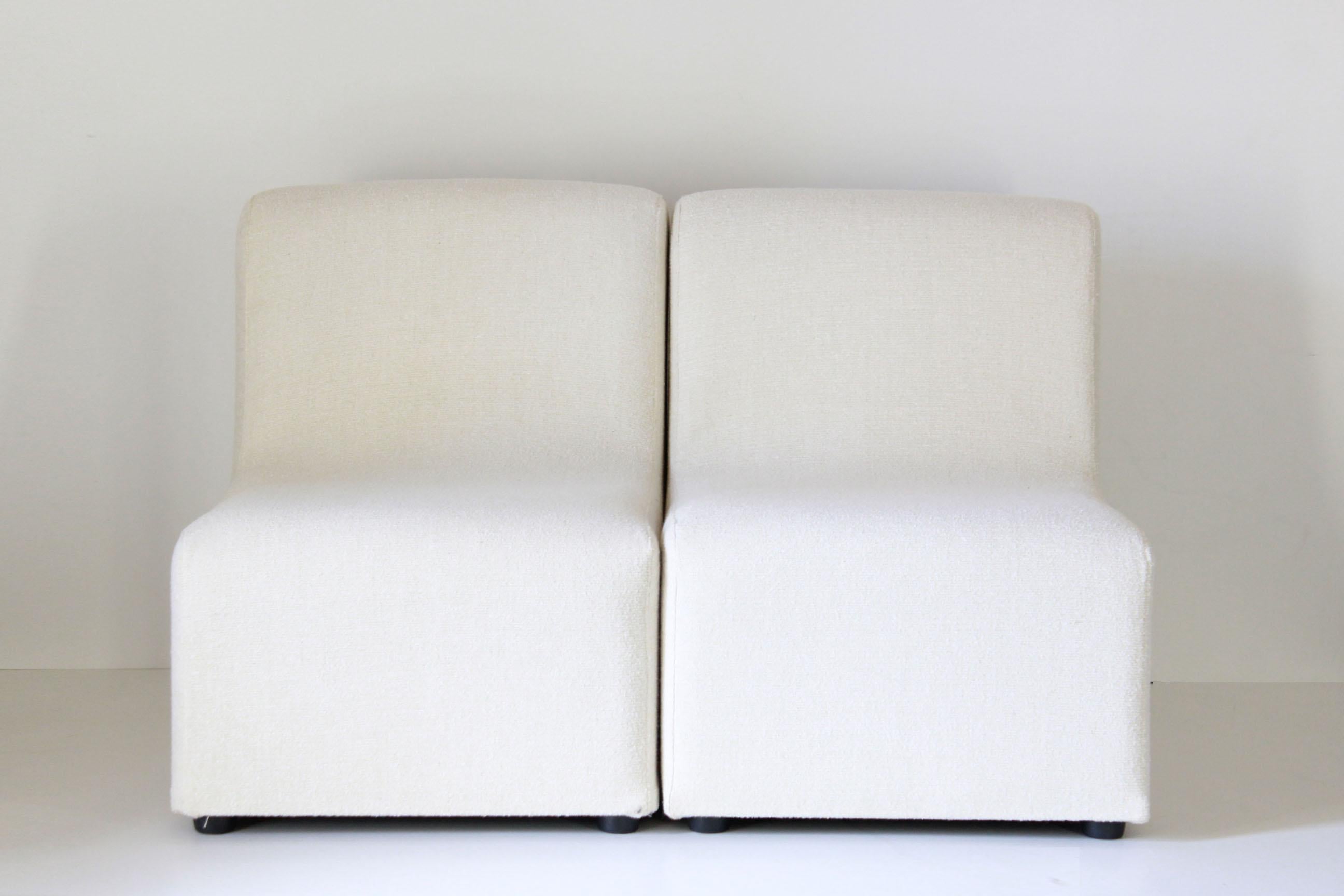 1970s Vintage White fabric Armchairs, Set of Two 10